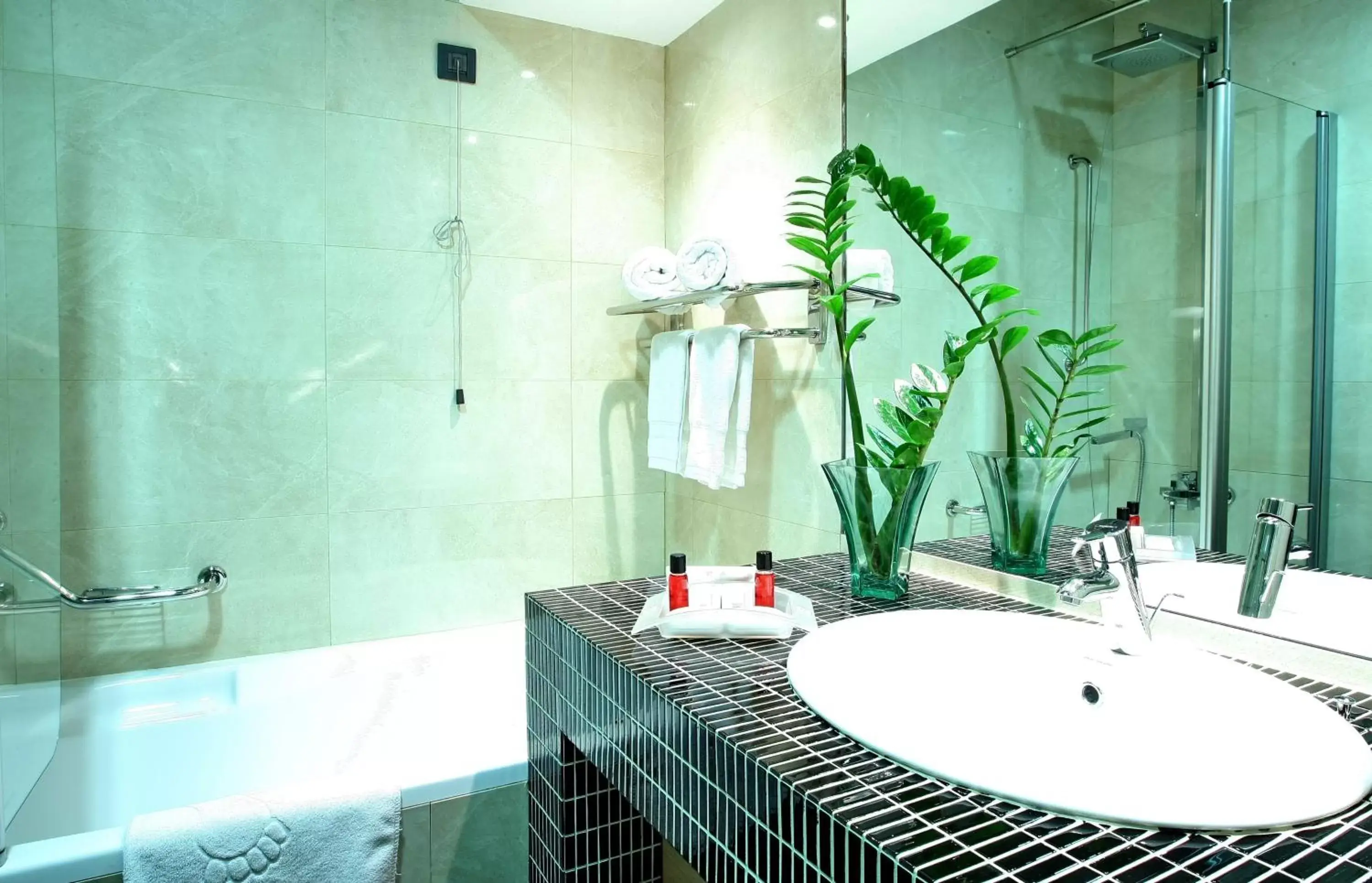 King Suite in Holiday Inn Belgrade, an IHG Hotel King Suite in Holiday Inn Belgrade, an IHG Hotel