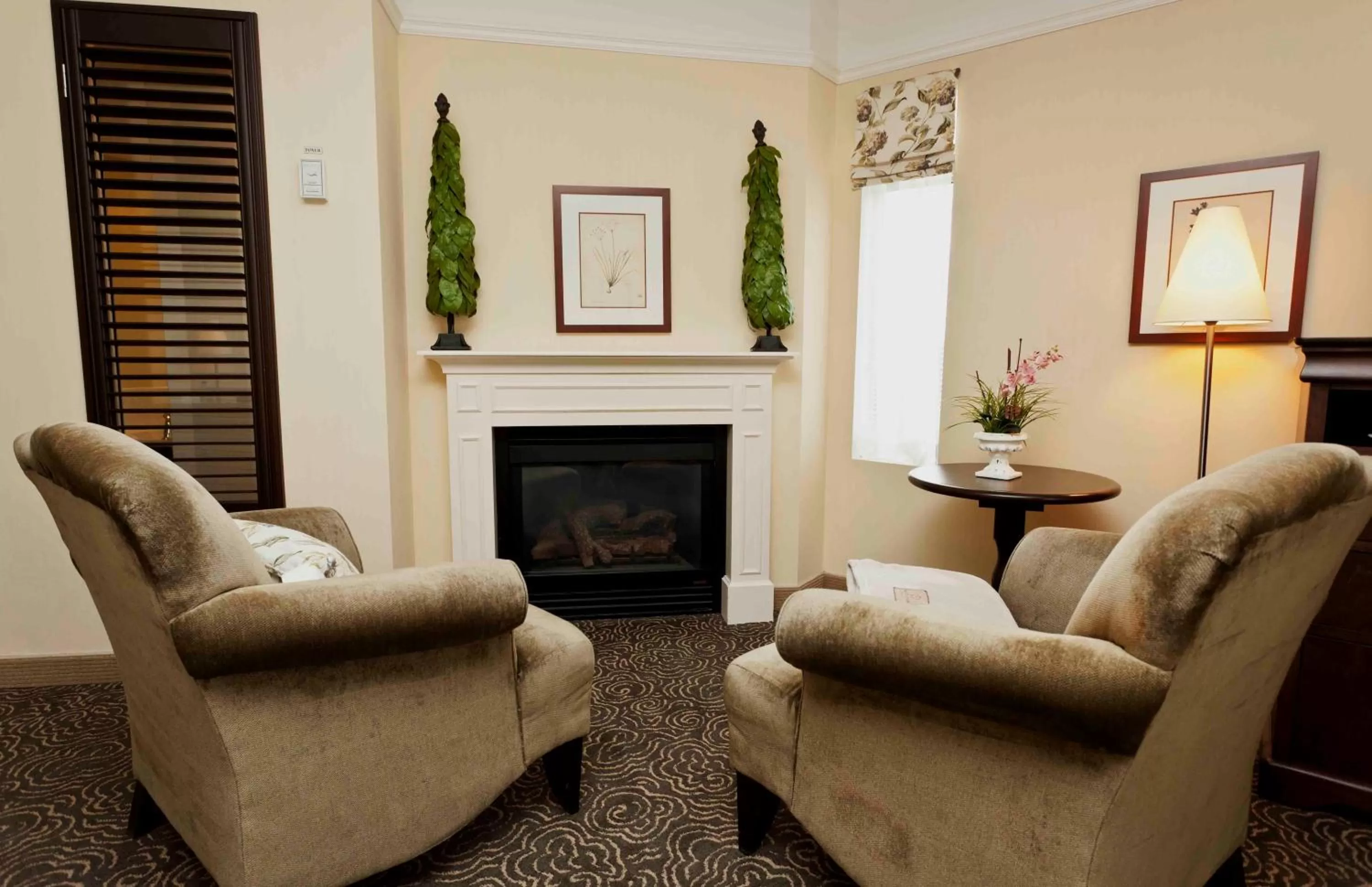 Seating area in Le St-Martin Hotel & Suites