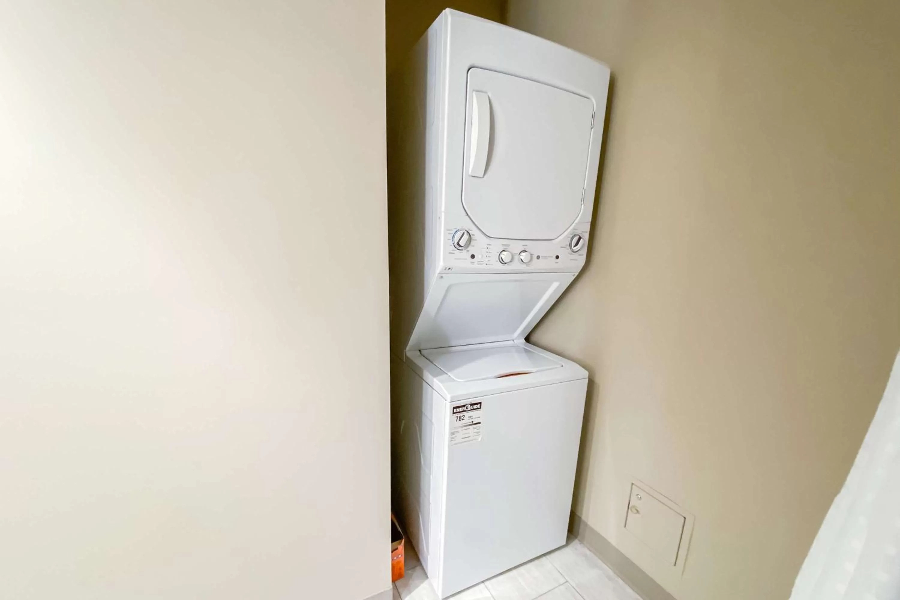 Photo of the whole room, TV/Entertainment Center in Super 8 by Wyndham Moosonee