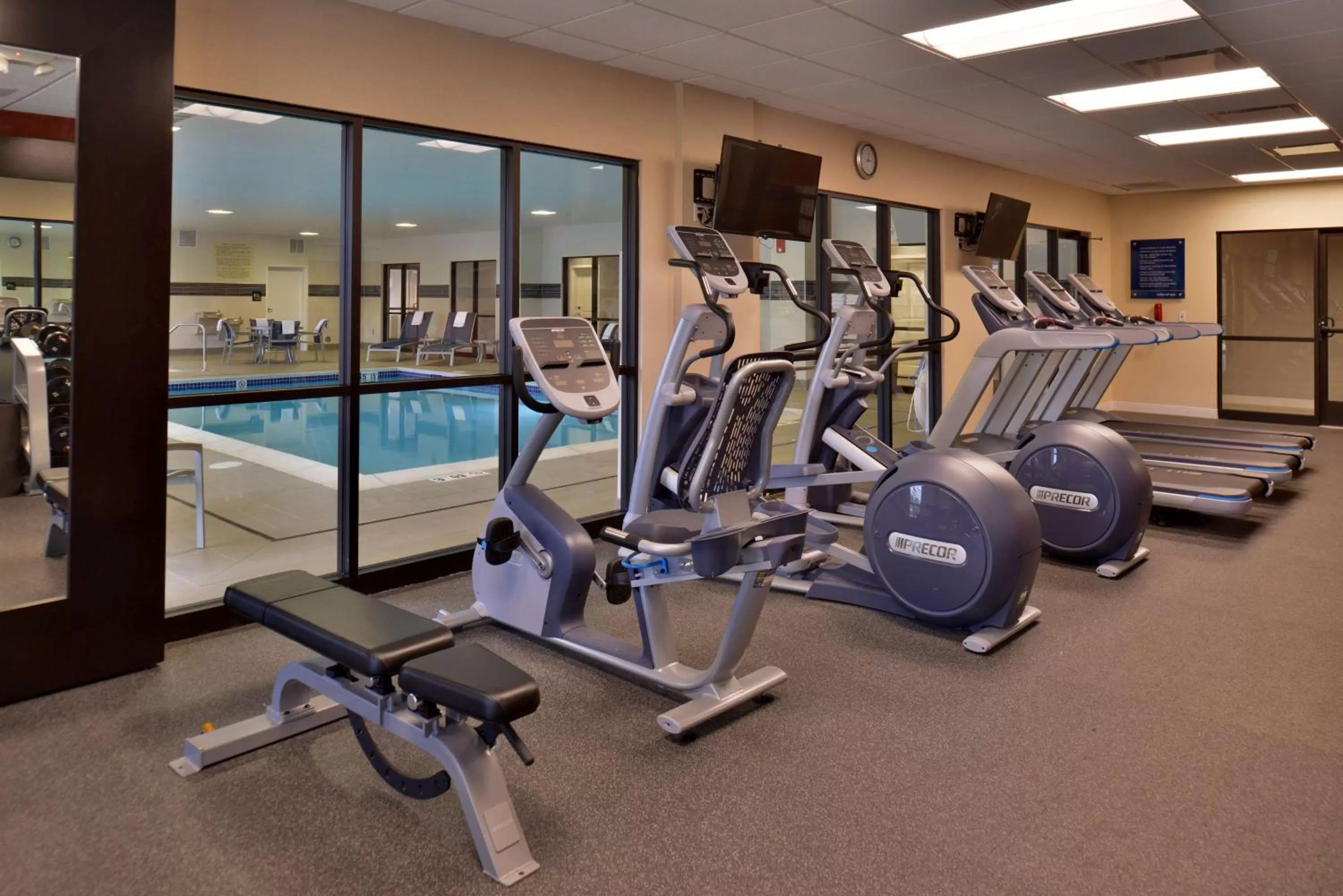 Fitness centre/facilities in Hampton Inn & Suites Ann Arbor West