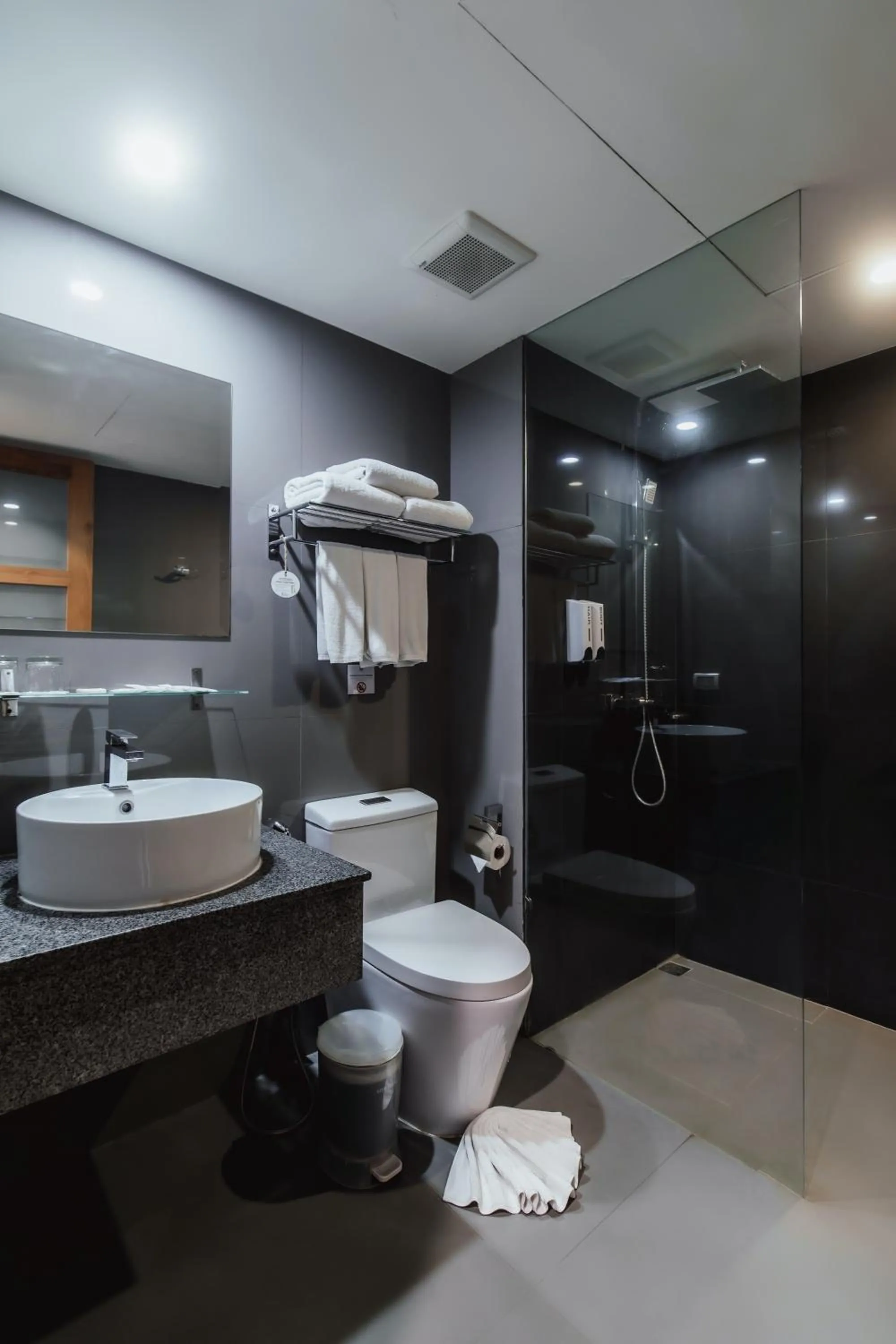 Shower in The Lunar Patong