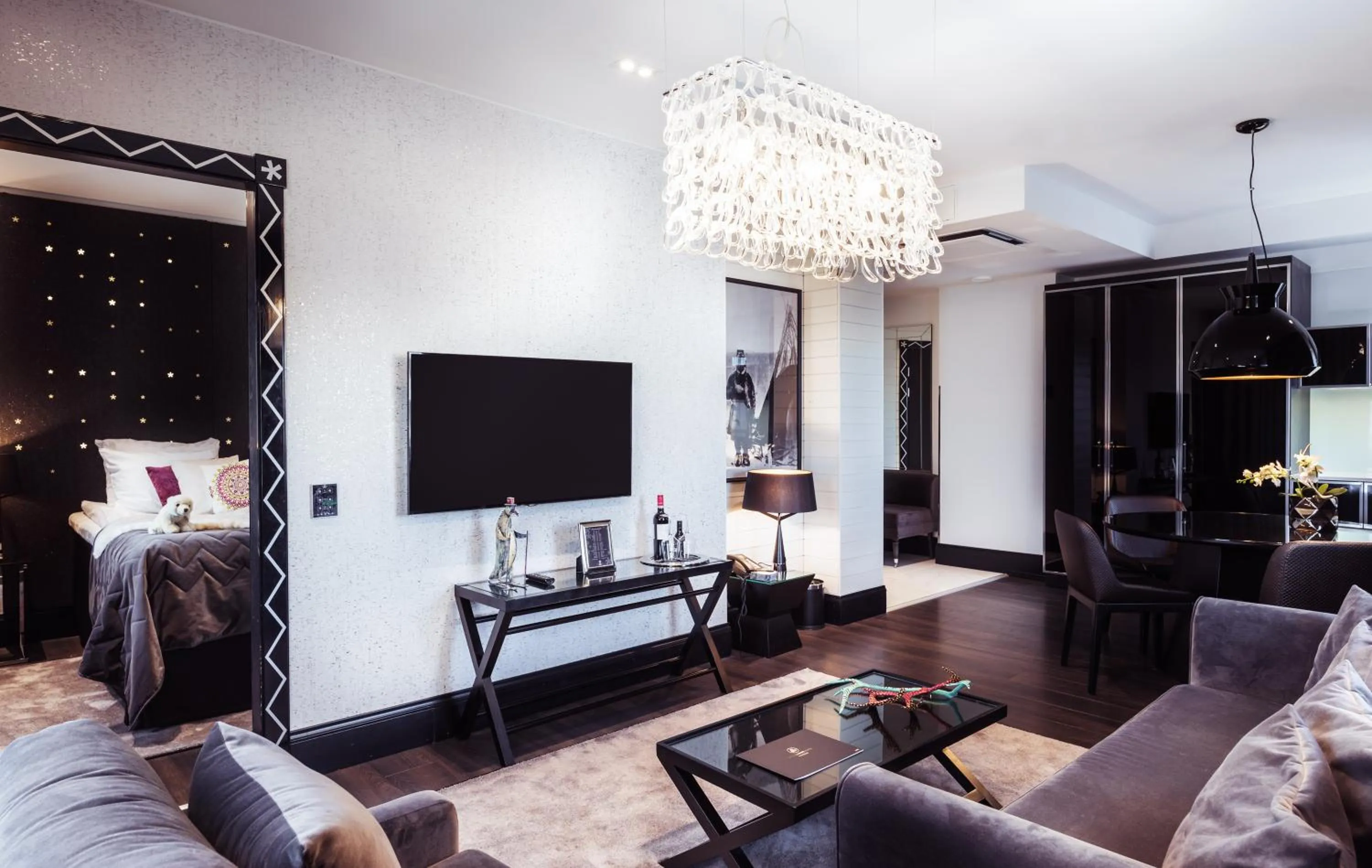 TV and multimedia in Arctic Light Hotel