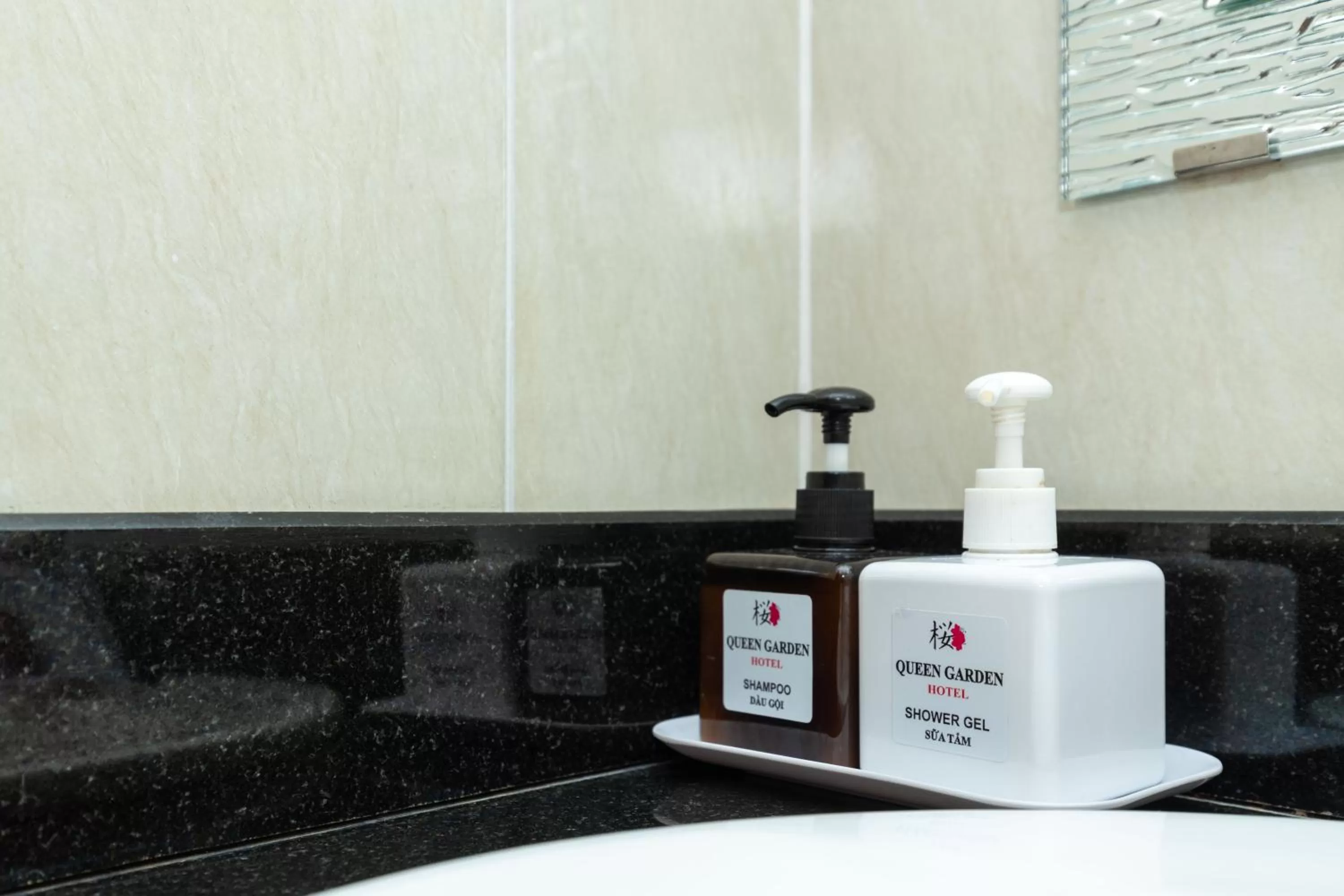 Shower in Queen Garden Hotel & Apartment