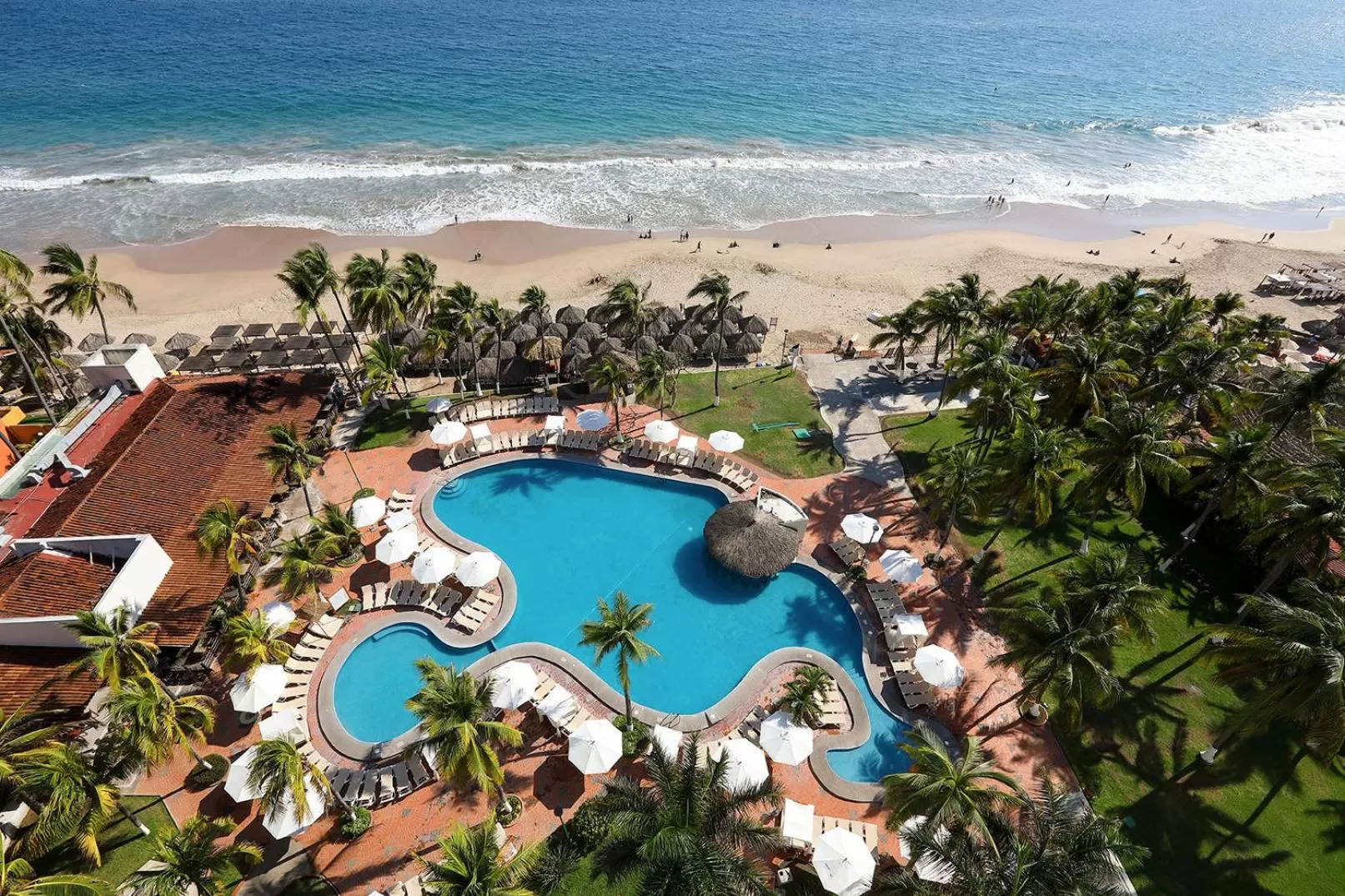 Beach in Emporio Ixtapa - with Optional All Inclusive