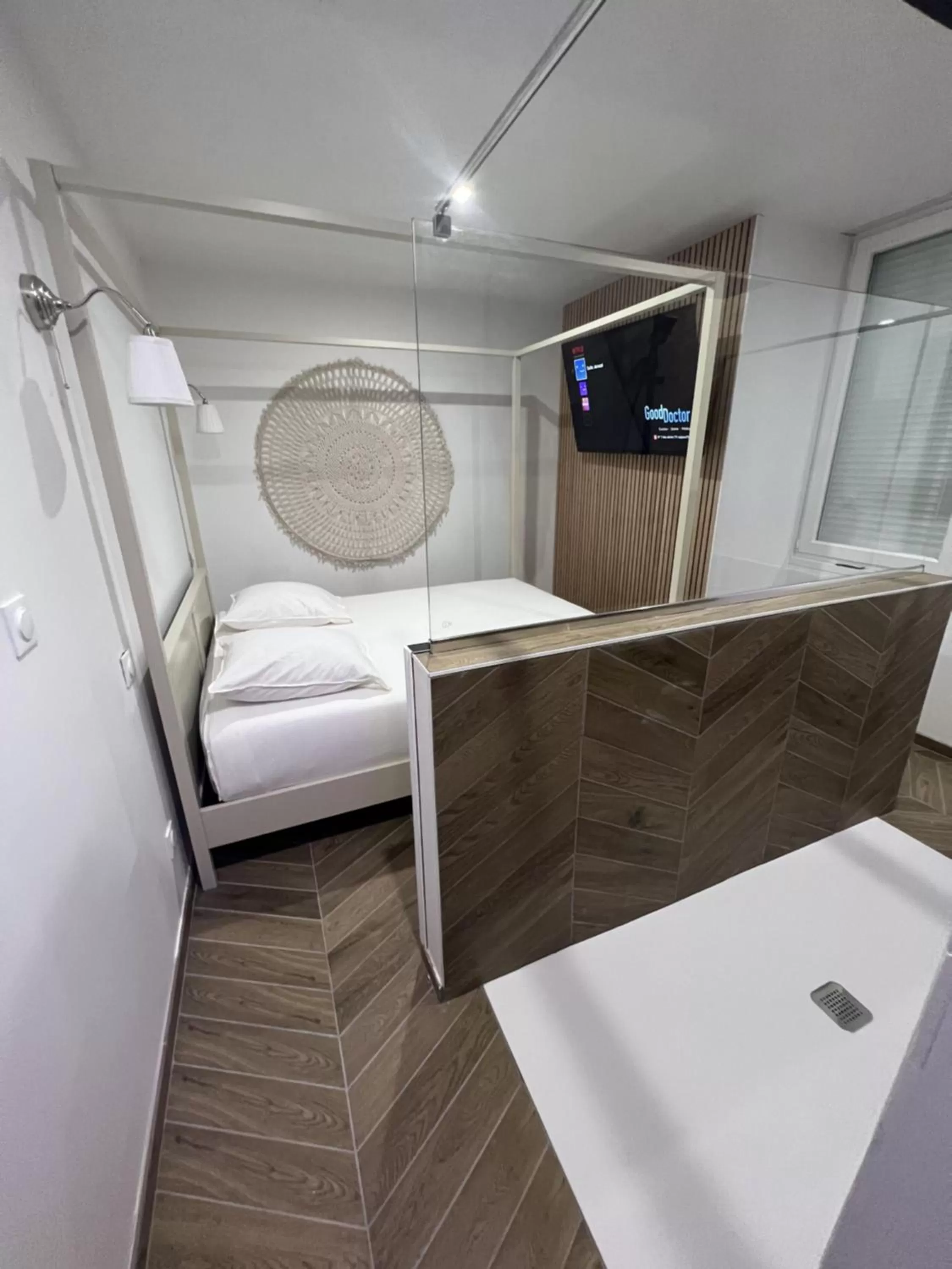 Bathroom in Eaux Spa