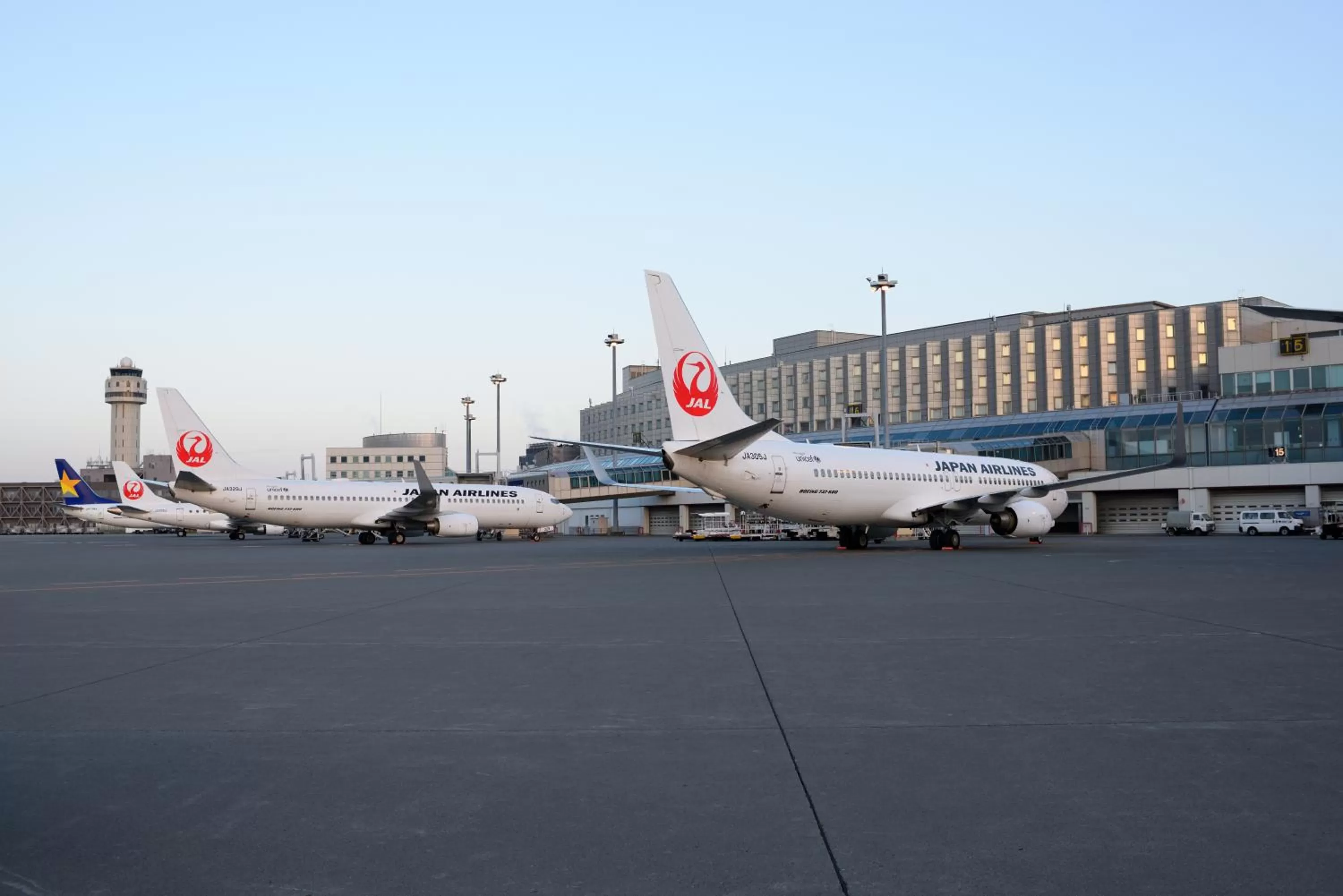 Property building in Air Terminal Hotel