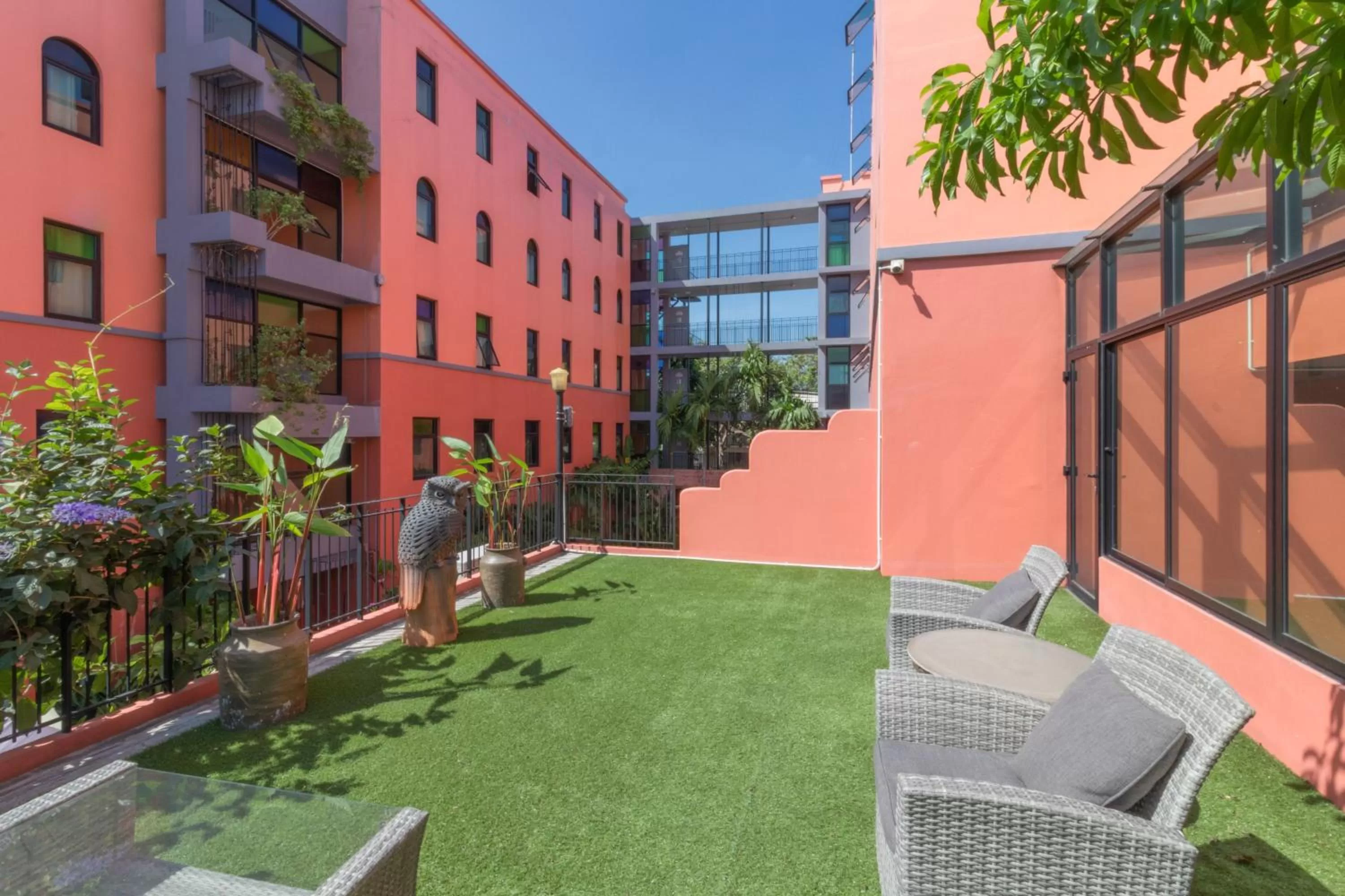 Property building in Baansuanprannok Hotel