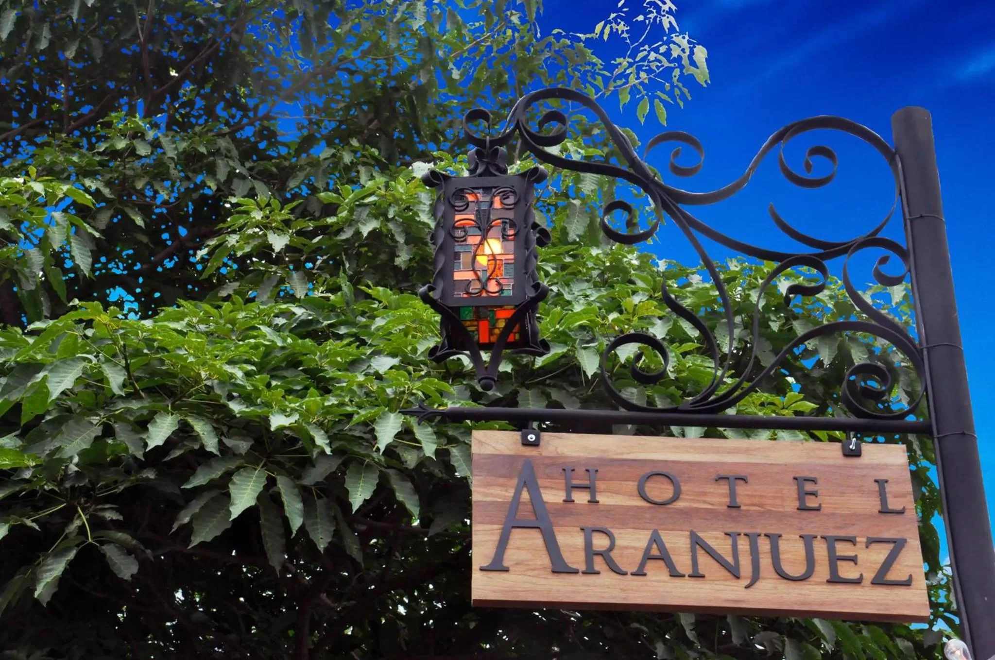 Property logo or sign in Hotel Aranjuez