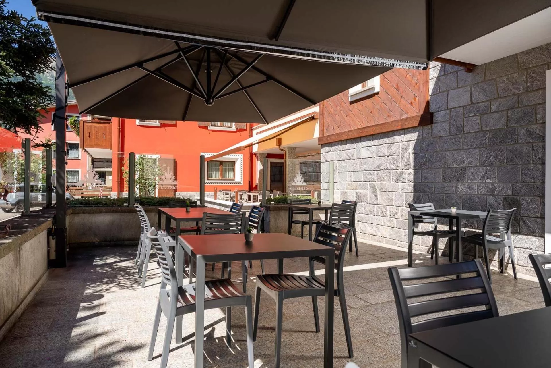 Patio in Hotel Cristallo
