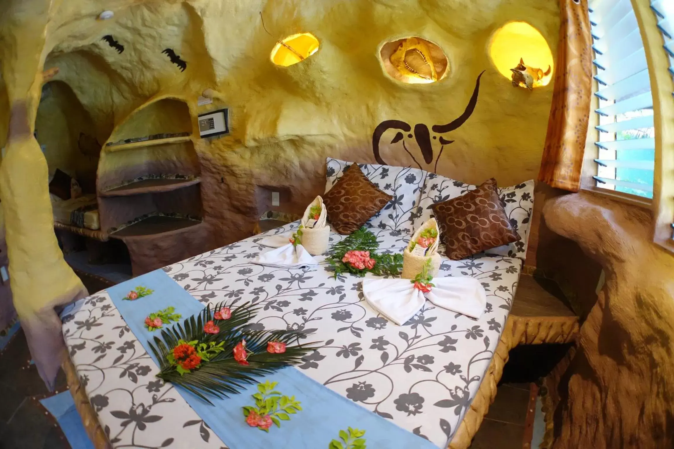 Standard Double or Twin Room in Takatuka Beach Resort Standard Double or Twin Room in Takatuka Beach Resort