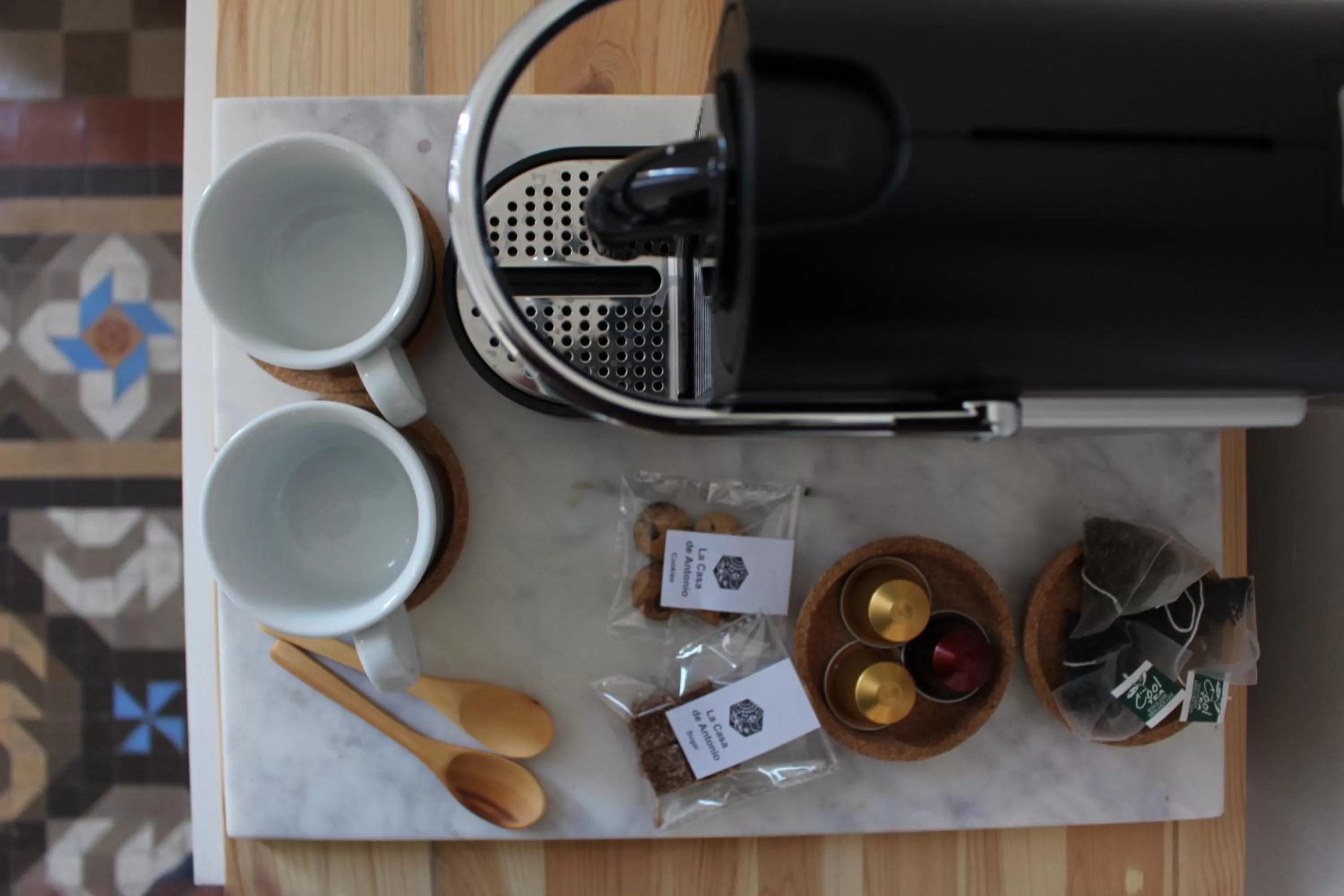 Coffee/tea facilities in La Casa de Antonio Boutique Rooms