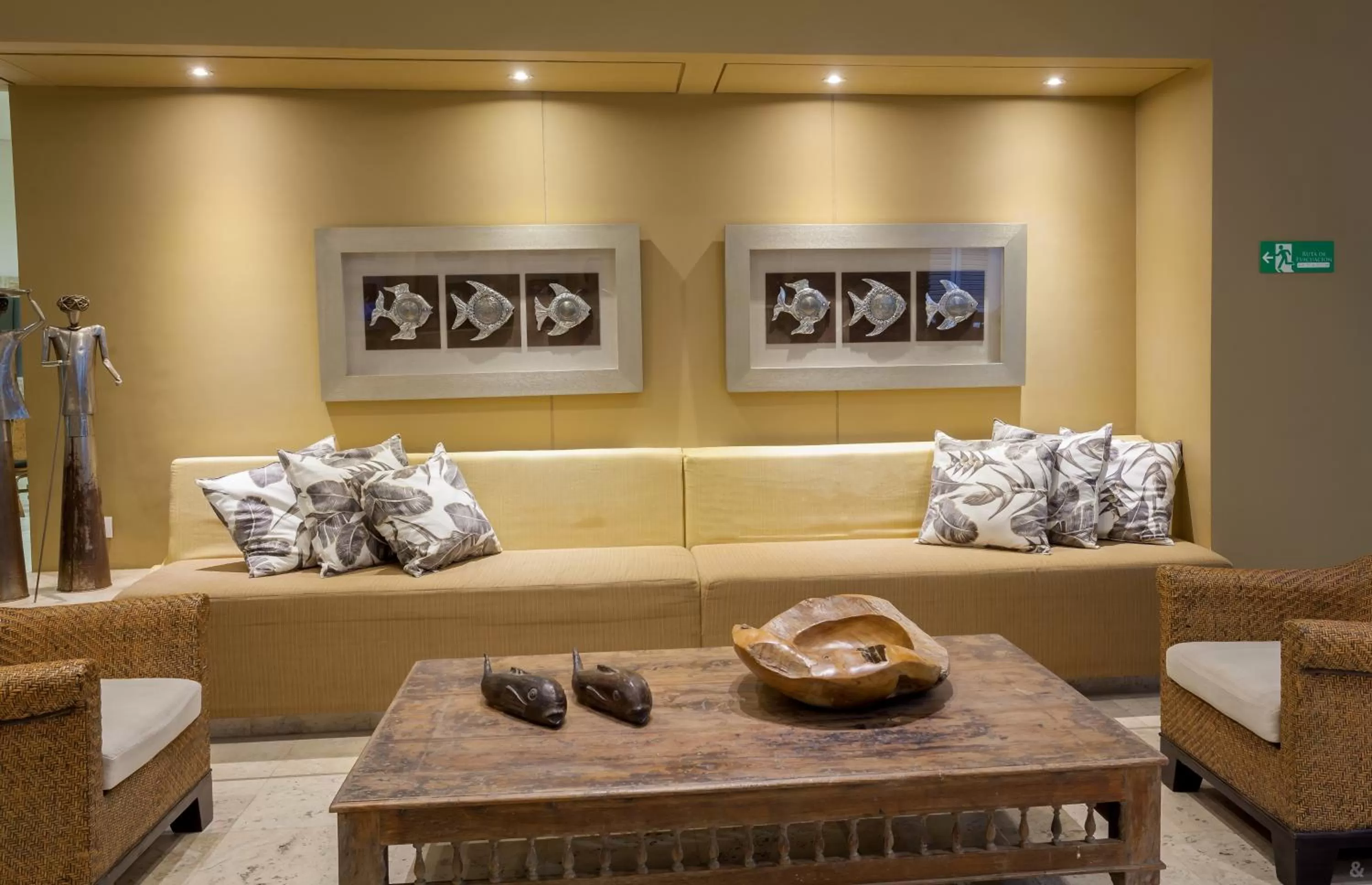 Lounge or bar in GHL Corales de Indias