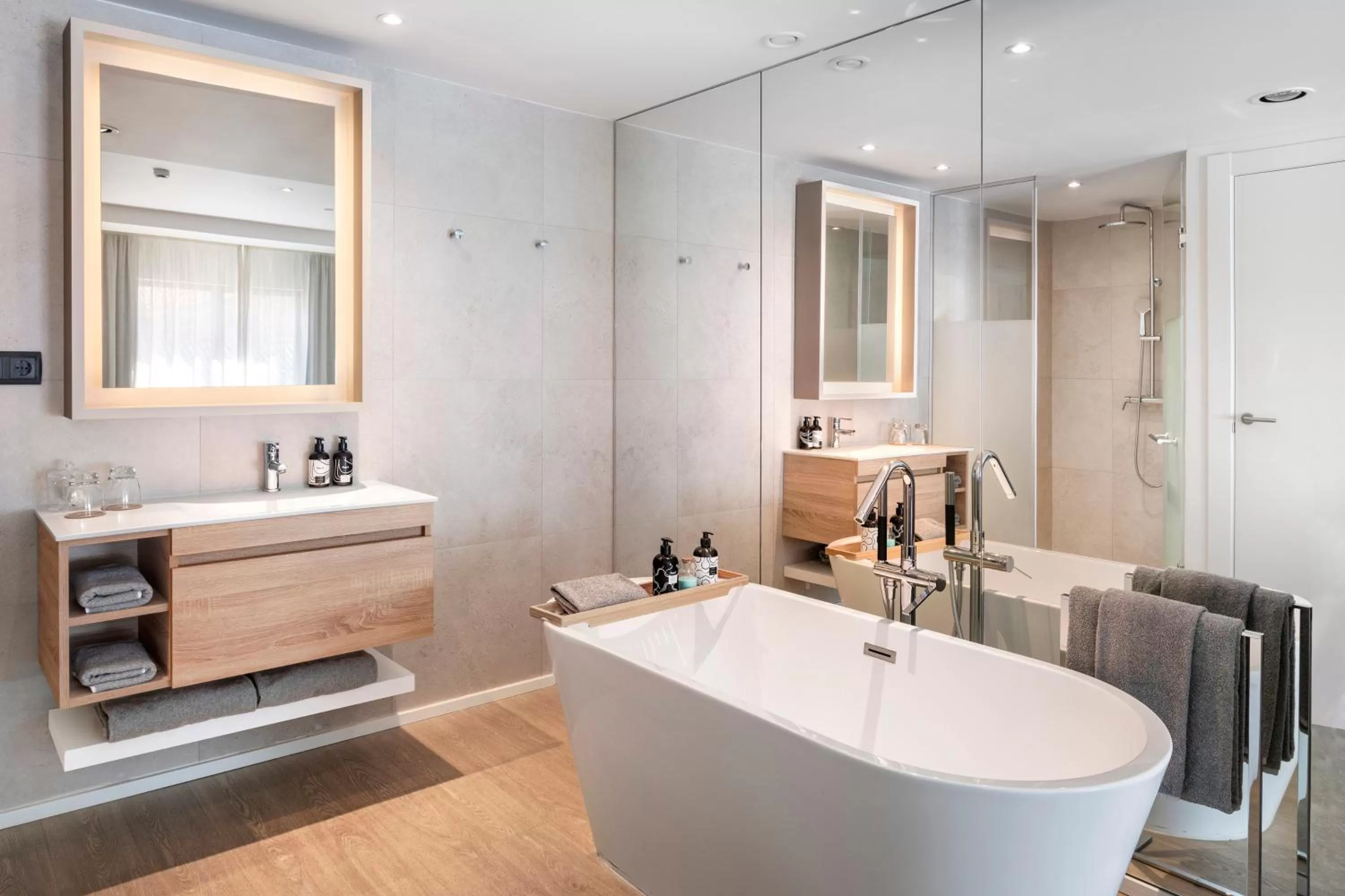 Toilet in INNSiDE by Meliá Zaragoza