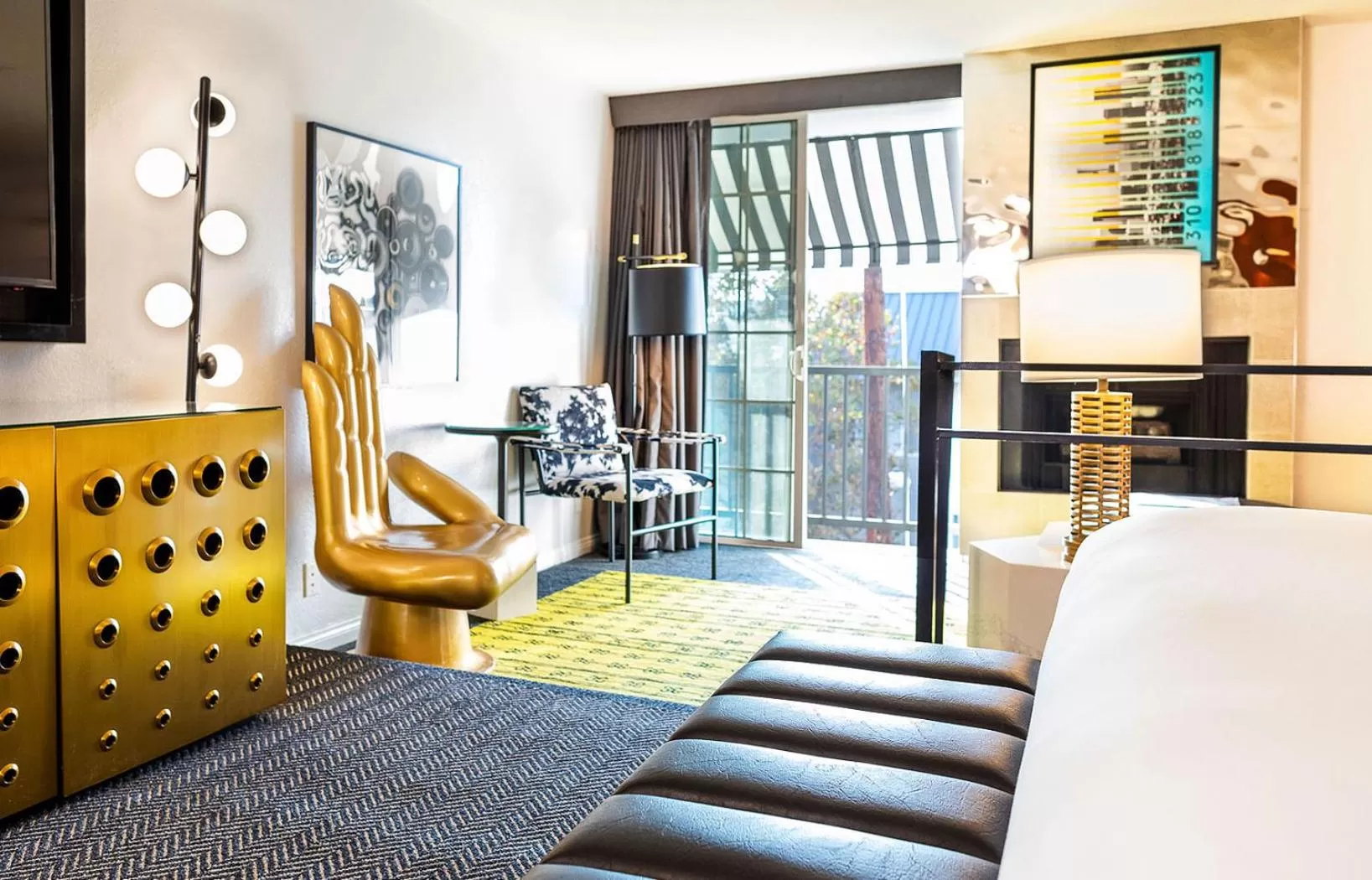 Living room in Montrose at Beverly Hills