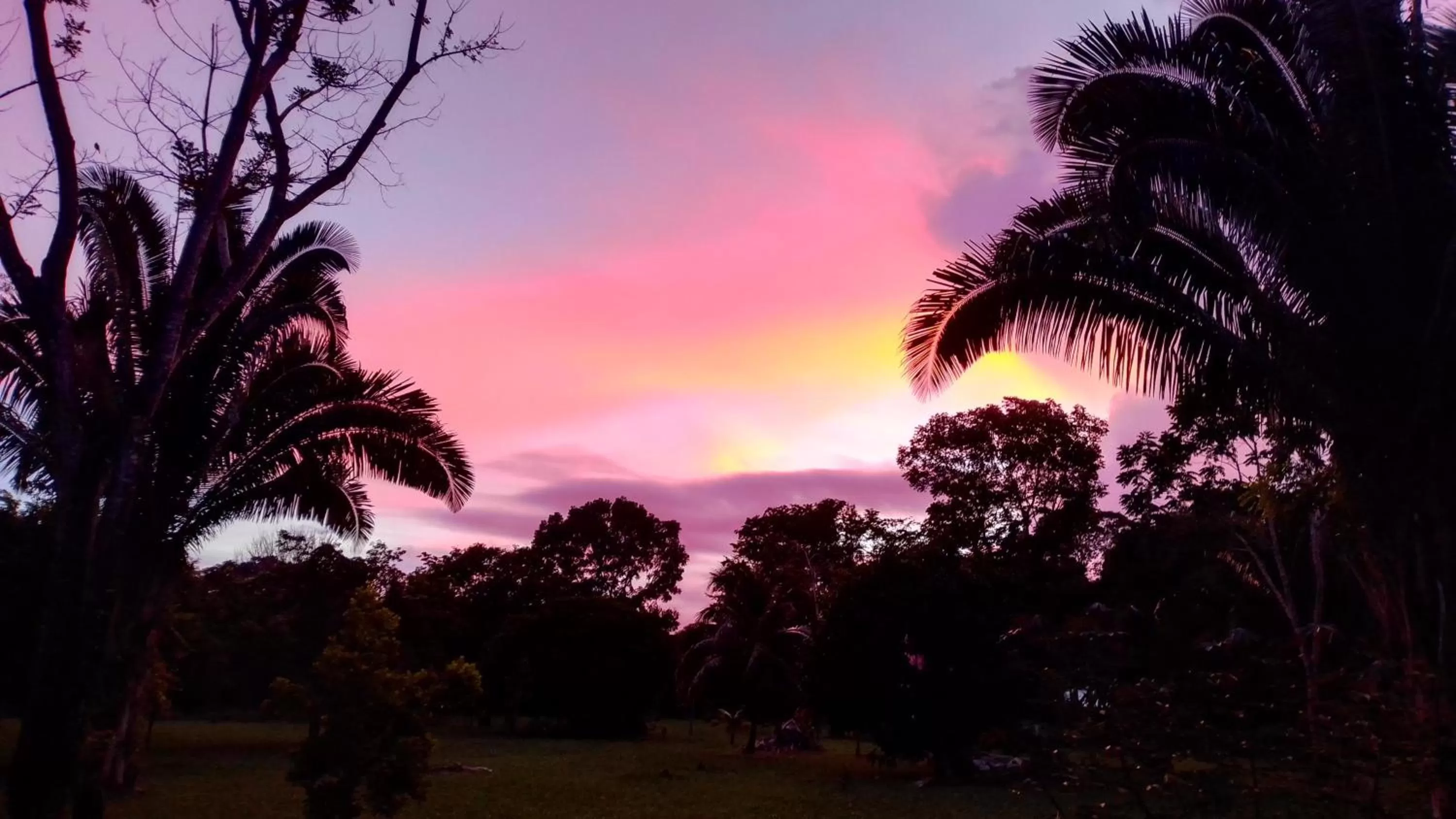 Sunset, Sunrise/Sunset in Sun Creek Lodge