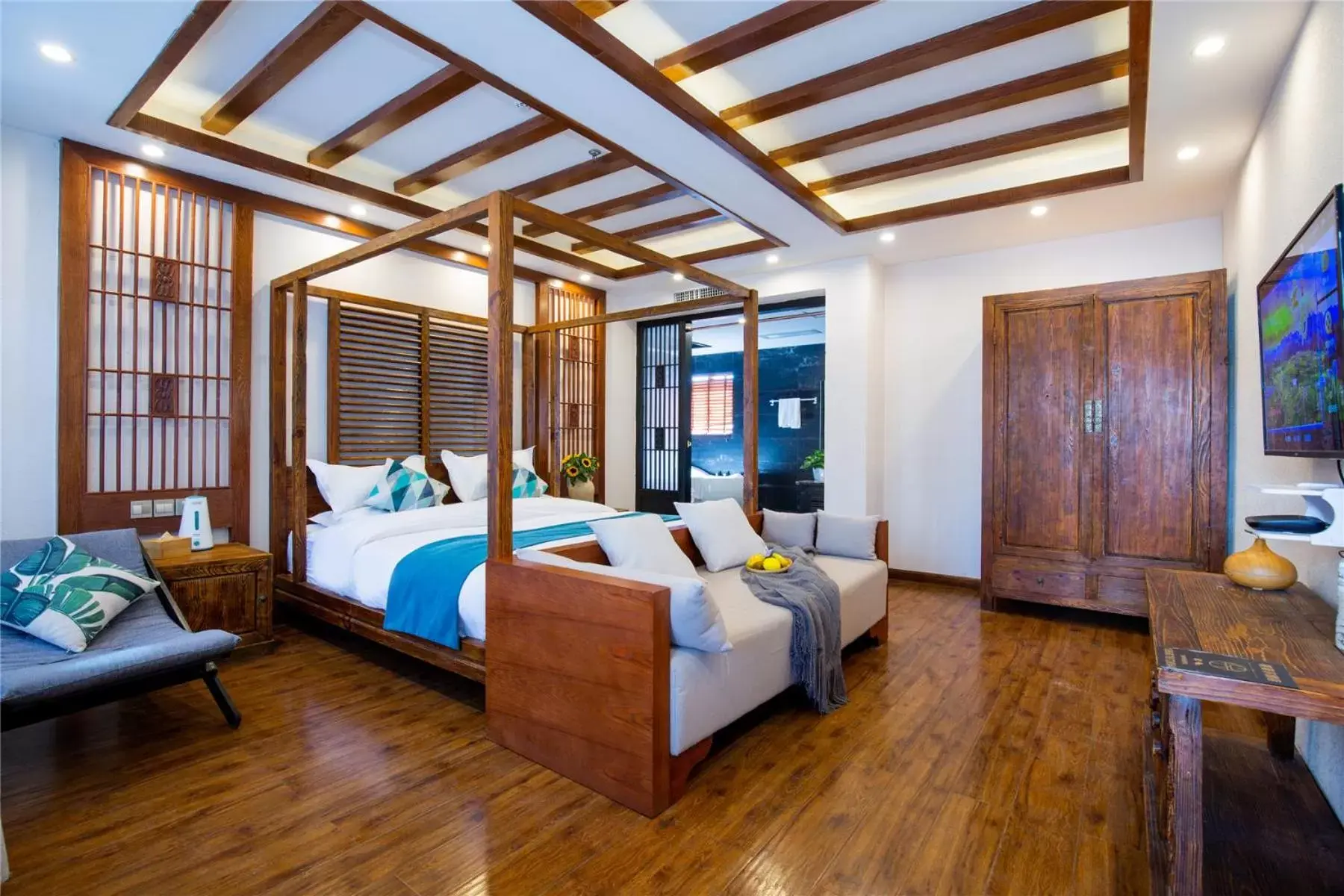 Superior Double Room in Lijiang Gemmer Hotel Superior Double Room in Lijiang Gemmer Hotel