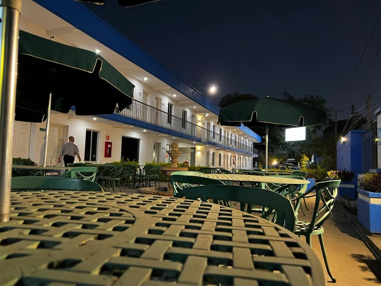 Expo Hotel Guadalajara - Zona Expo frente al Centro de Convenciones