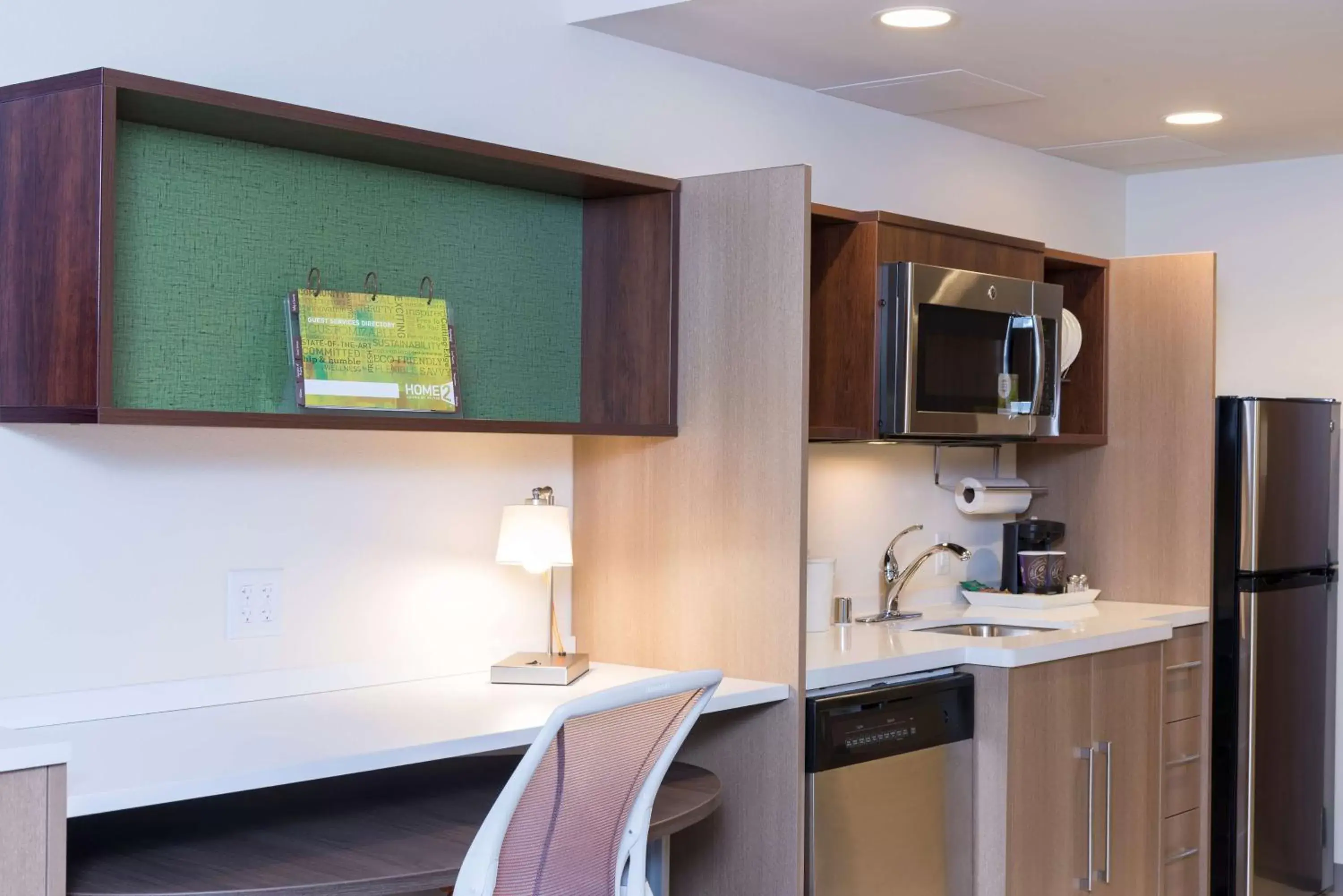 King Studio Suite - Non Smoking in Home2 Suites by Hilton Louisville Downtown NuLu King Studio Suite - Non Smoking in Home2 Suites by Hilton Louisville Downtown NuLu