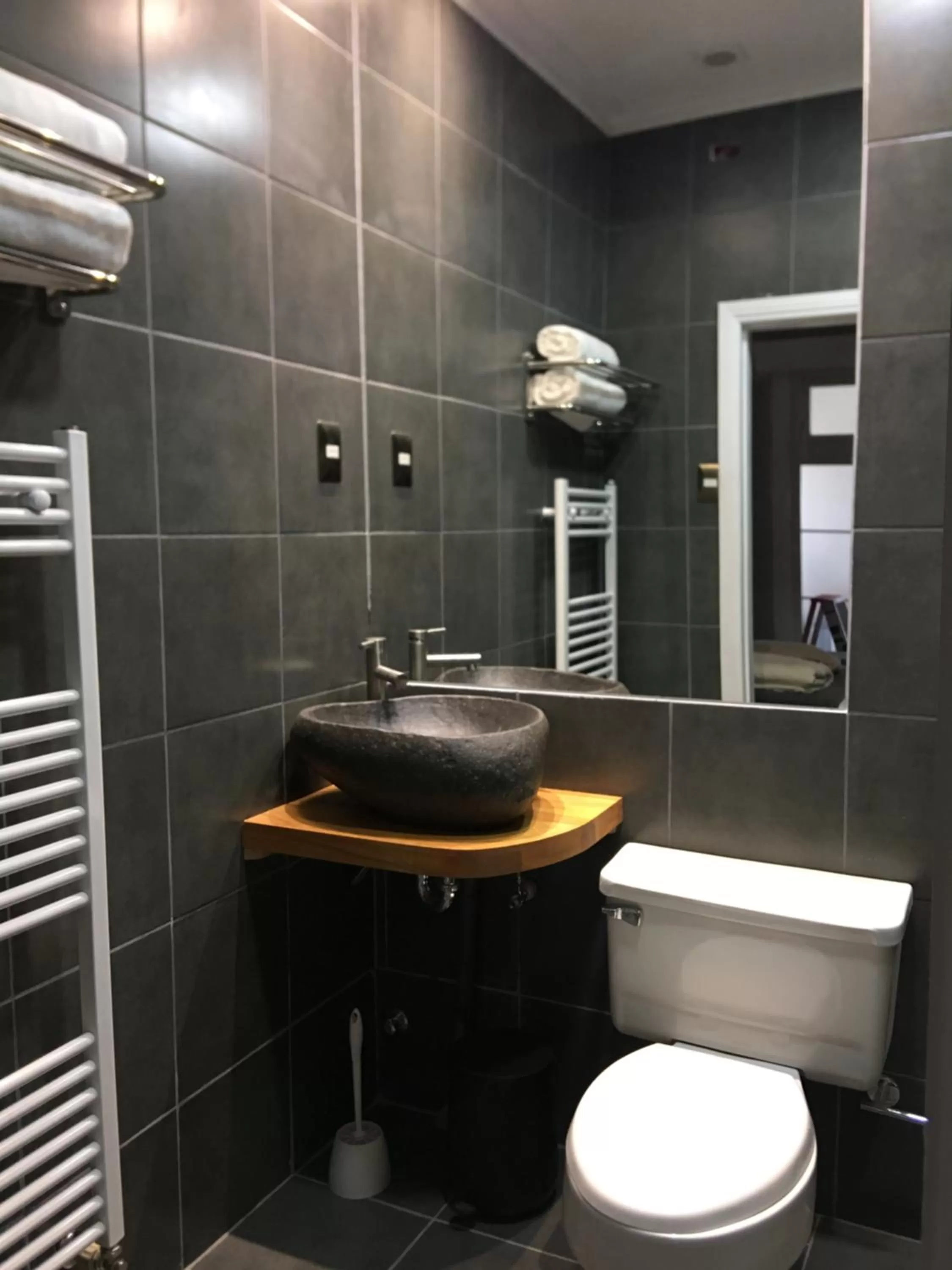 Bathroom in Hostal Boutique Puerta Roja