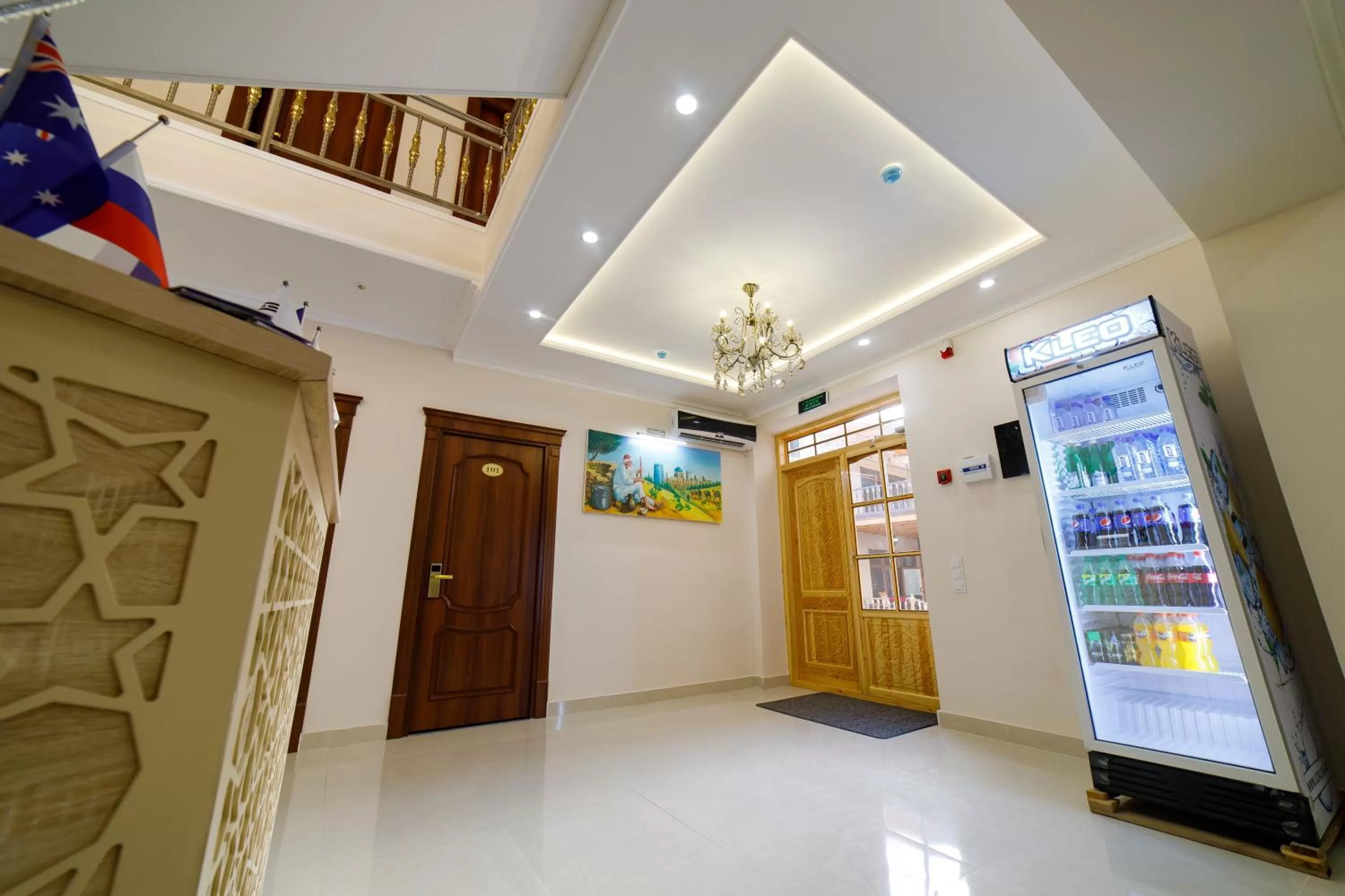 oven in Khans Palace Hotel