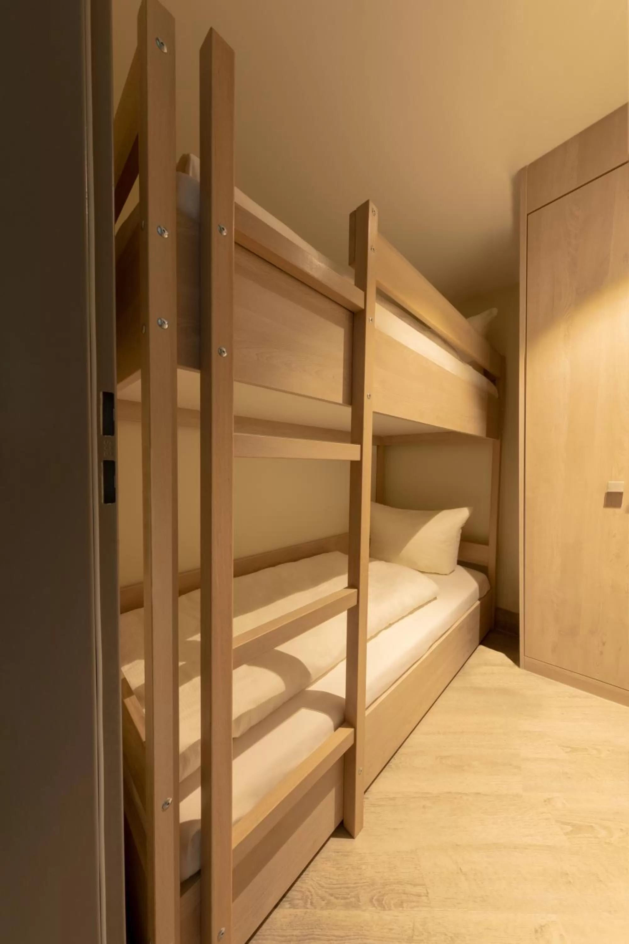bunk bed, Bed in Michels Inselhotel Vier Jahreszeiten