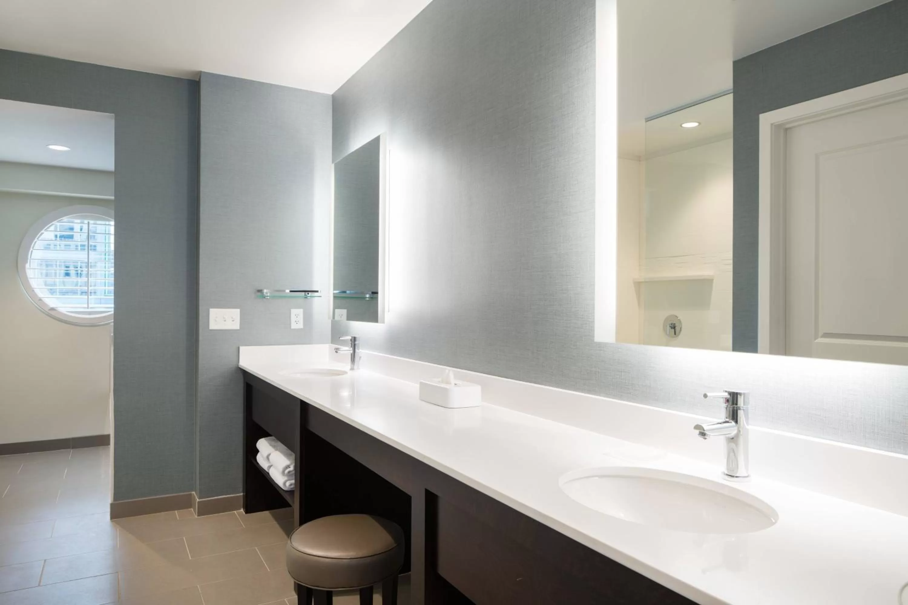Bathroom in Residence Inn by Marriott Chicago Downtown/Loop