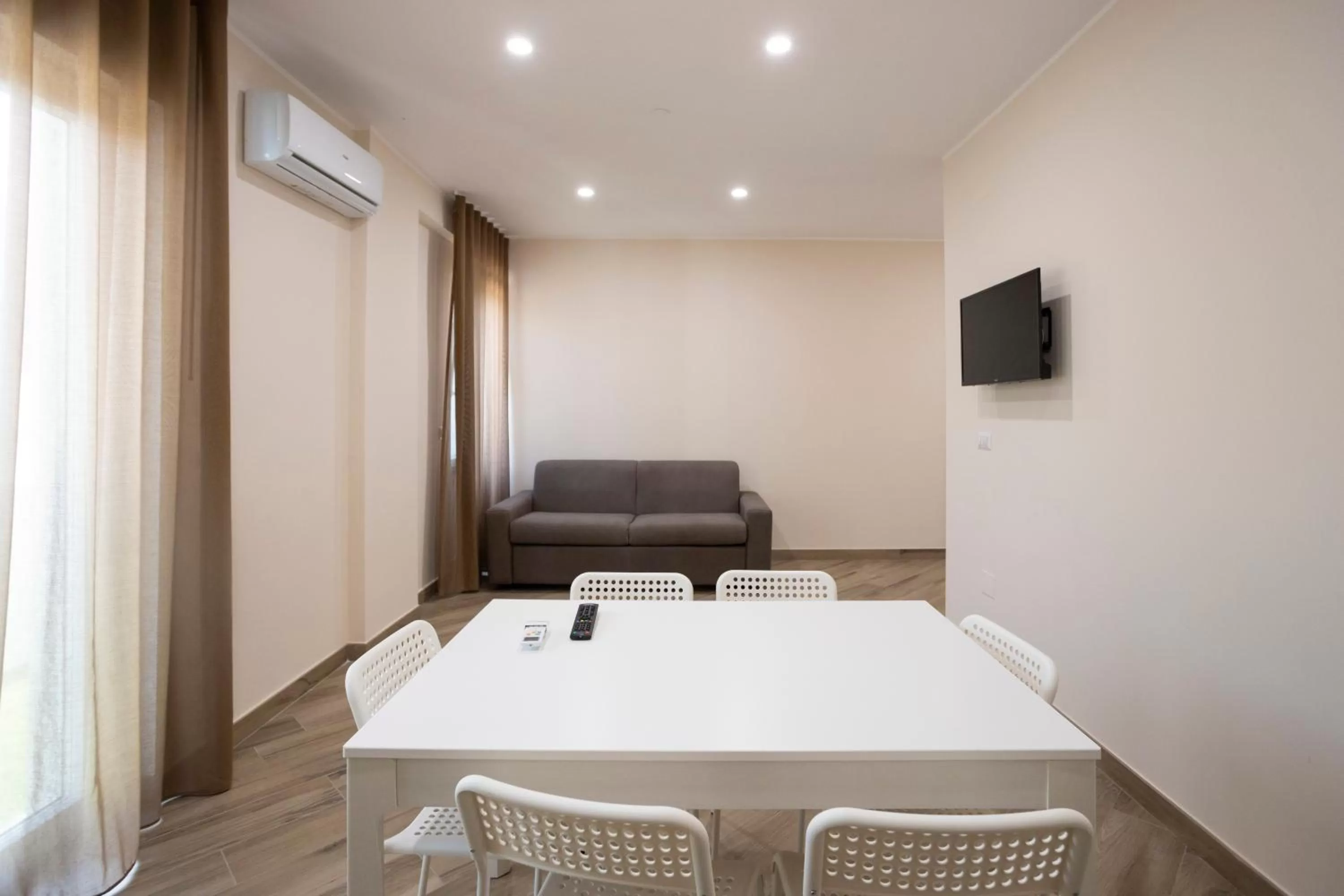 Photo of the whole room in Residence O'Sole Mio Pompei