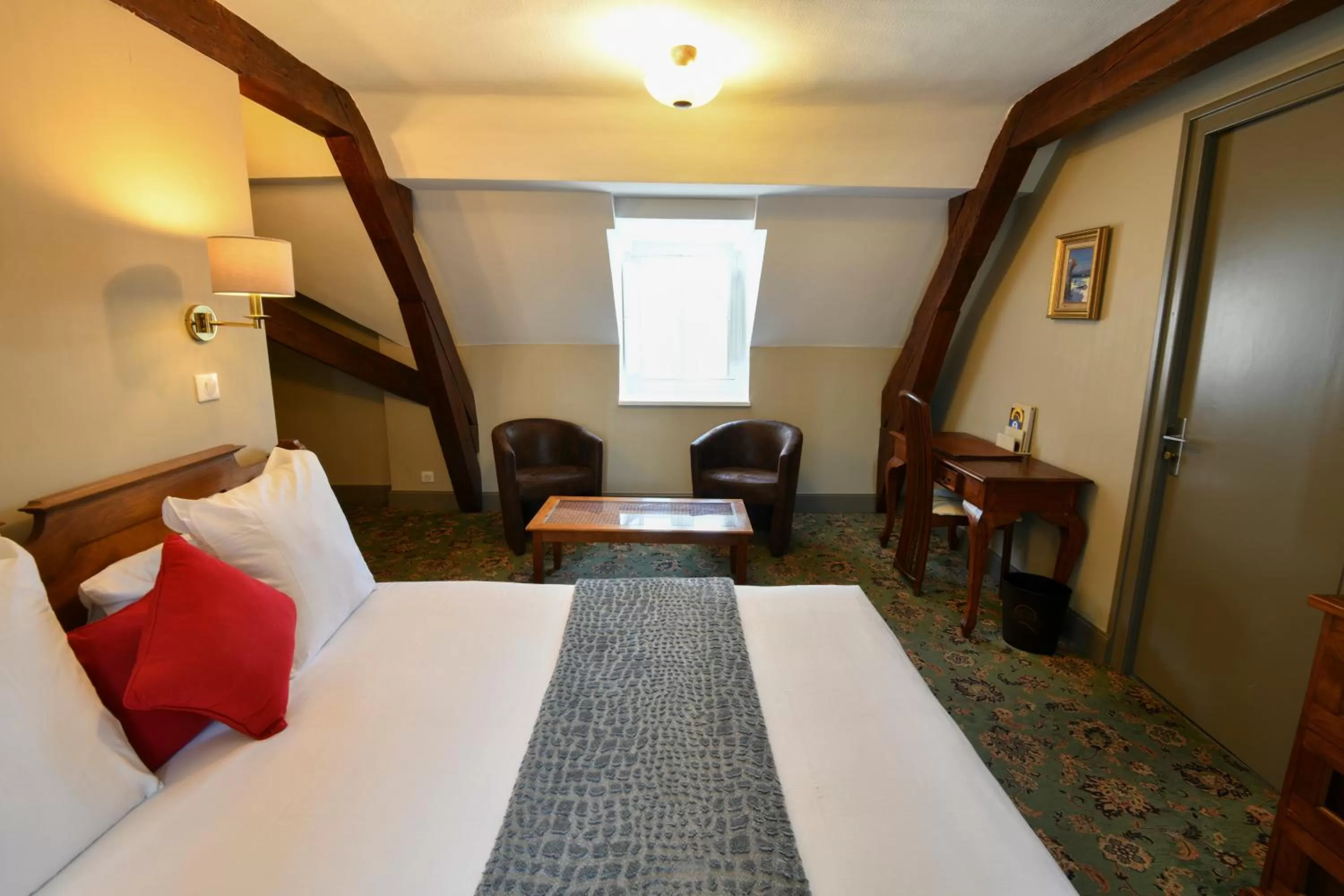 Bed in Hotel De Gramont