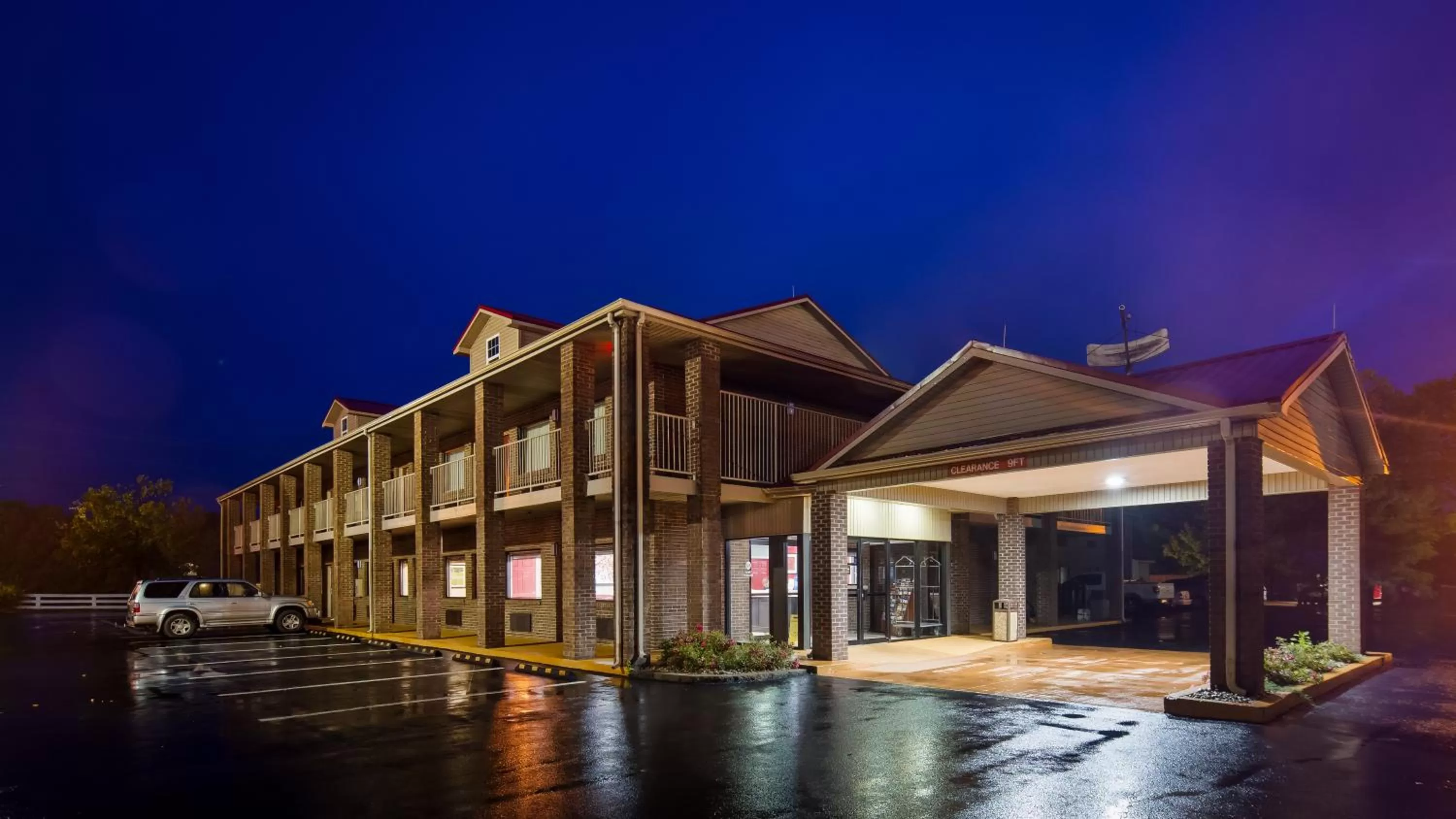 Property building in Best Western Paris Inn