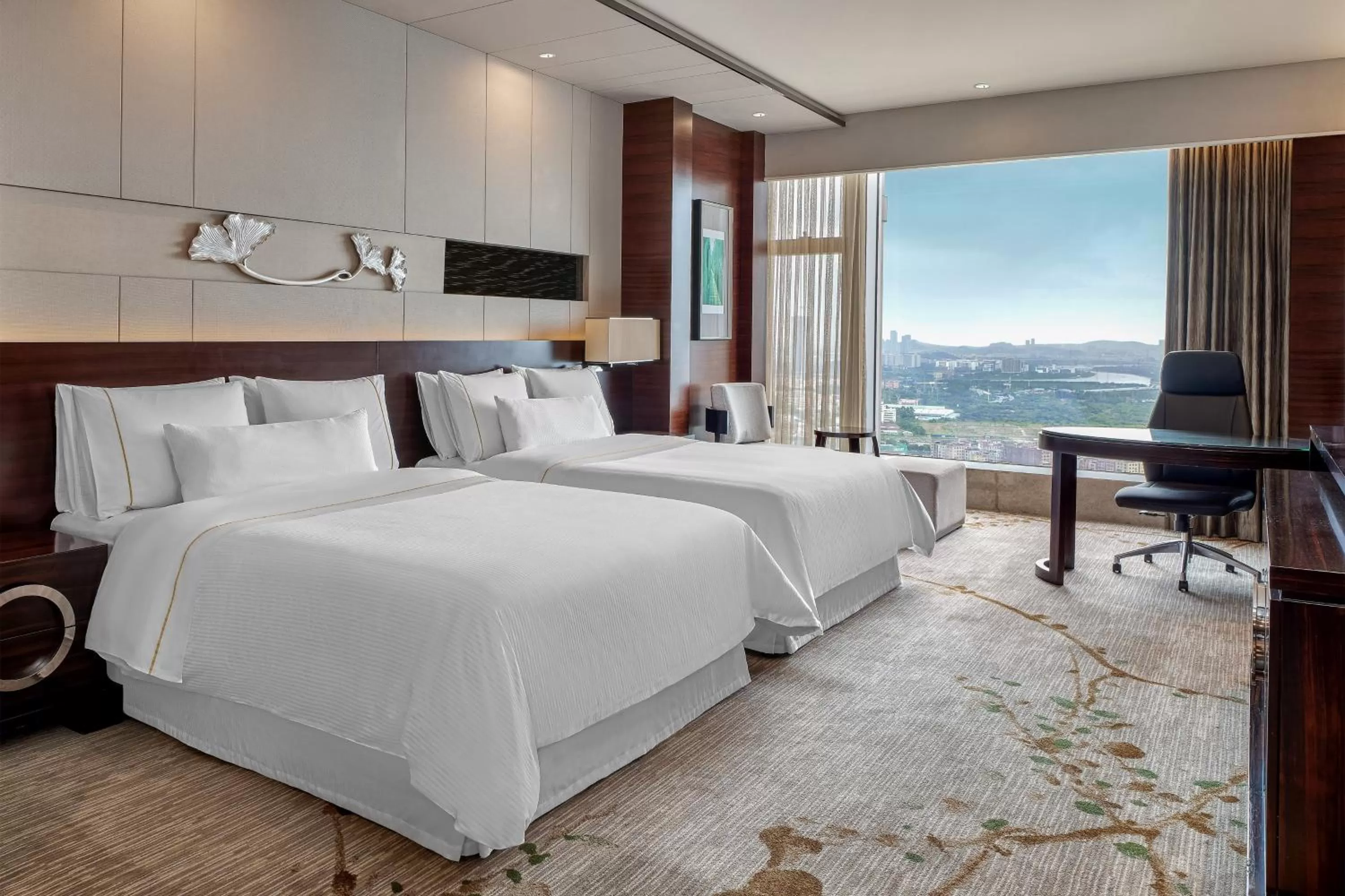 Photo of the whole room, Bed in The Westin Pazhou