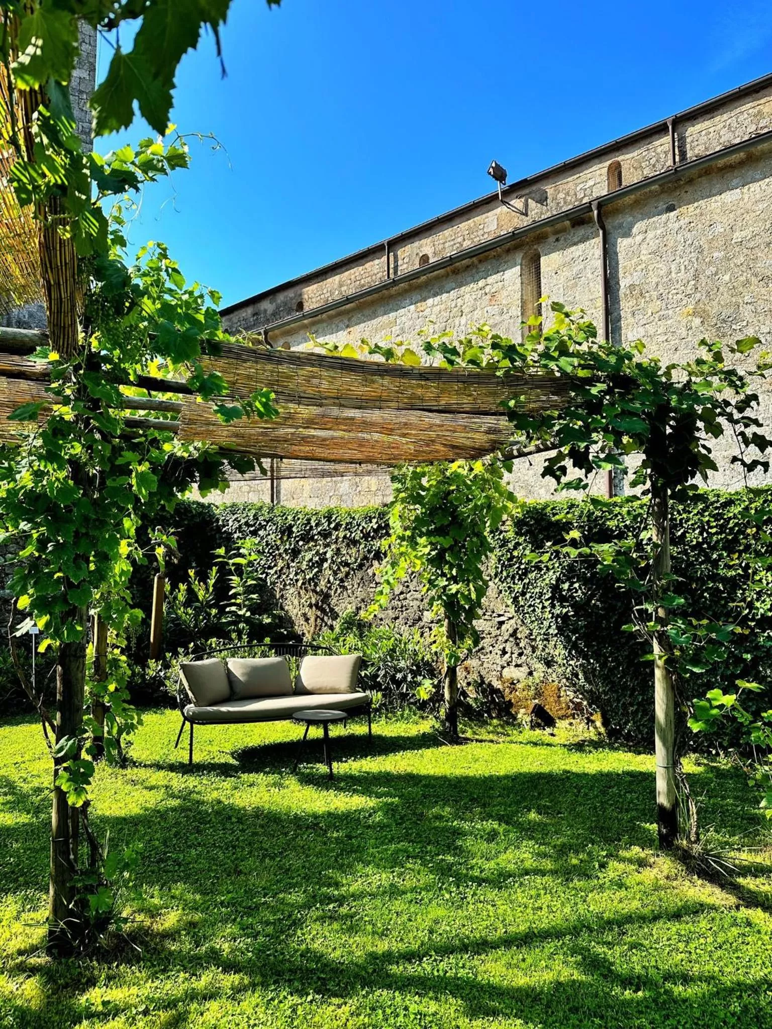 Garden view in Badia Giulia Prestigious Historical B&B, Camaiore - Adults Only - No Pets
