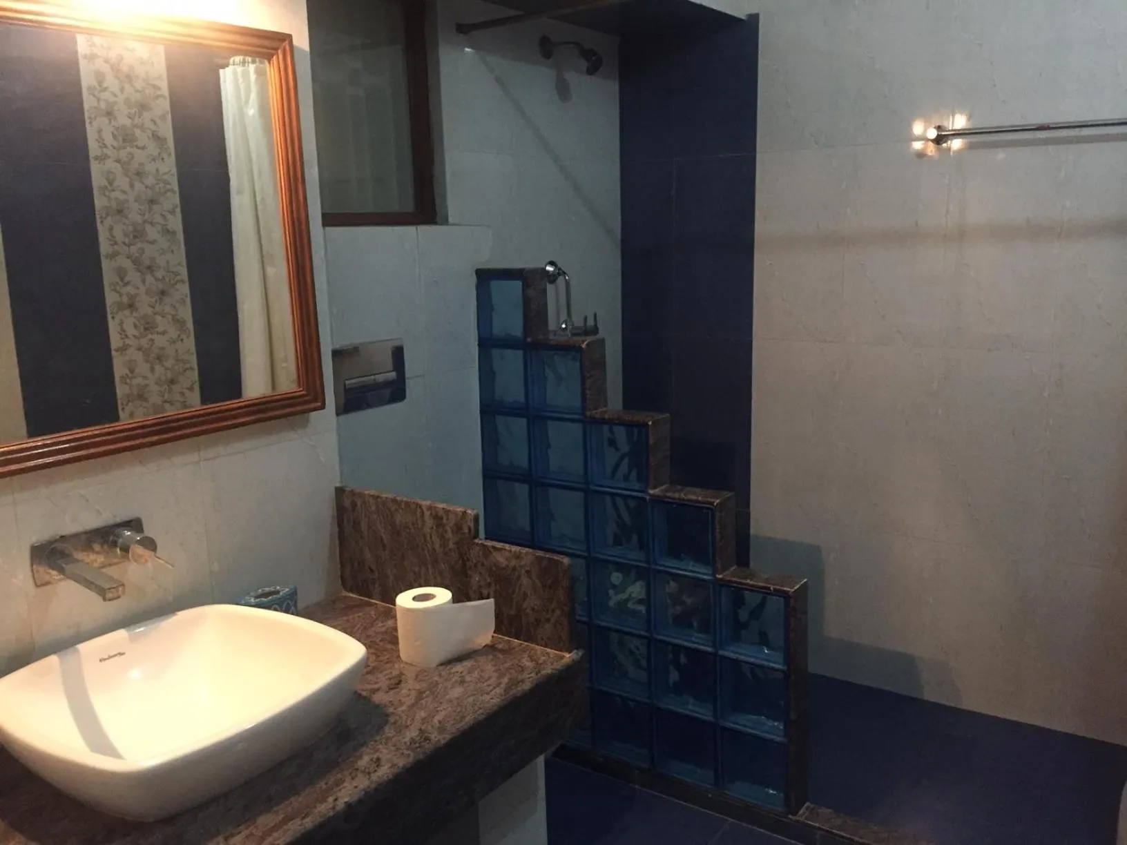 Bathroom in All Seasons Heritage Homestay