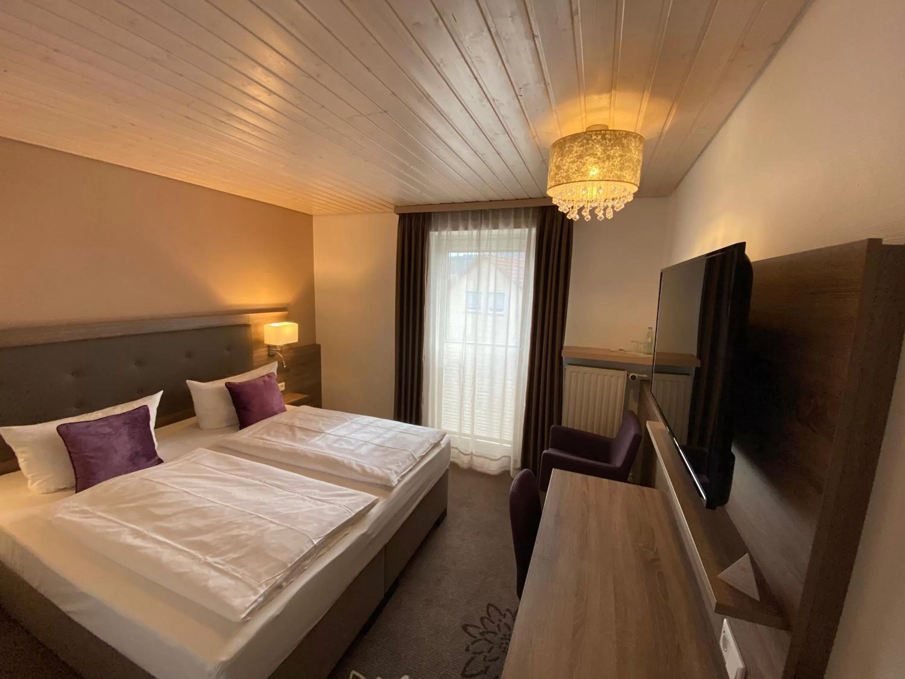 Bed in Hotel in den Herrnwiesen