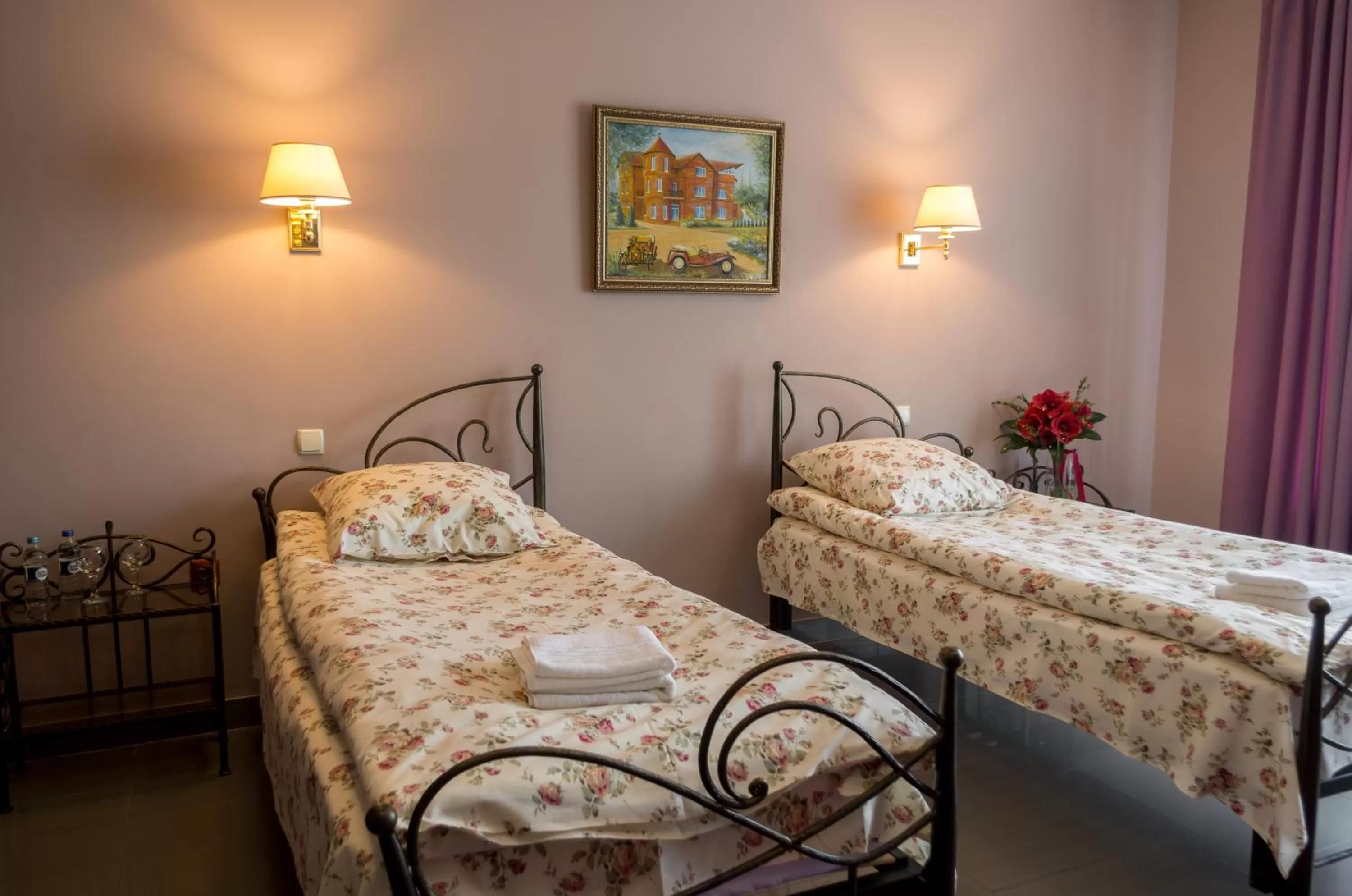 Bed in Ermitazh Hotel Complex