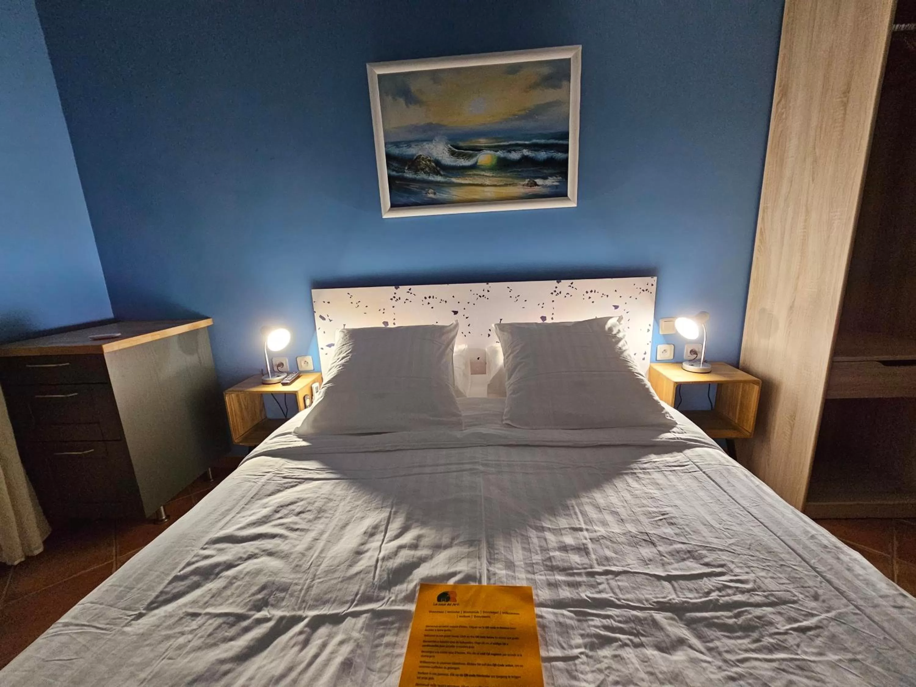 Bed in La Casa del Arti - Chambres d'hôtes - B&B - Piscine chauffée