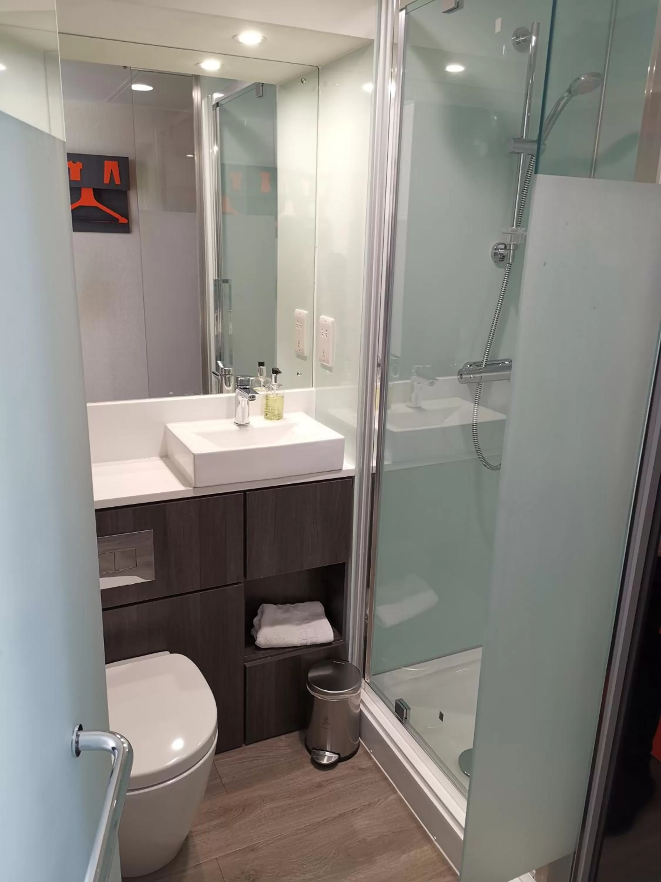 Bathroom in easyHotel Sheffield
