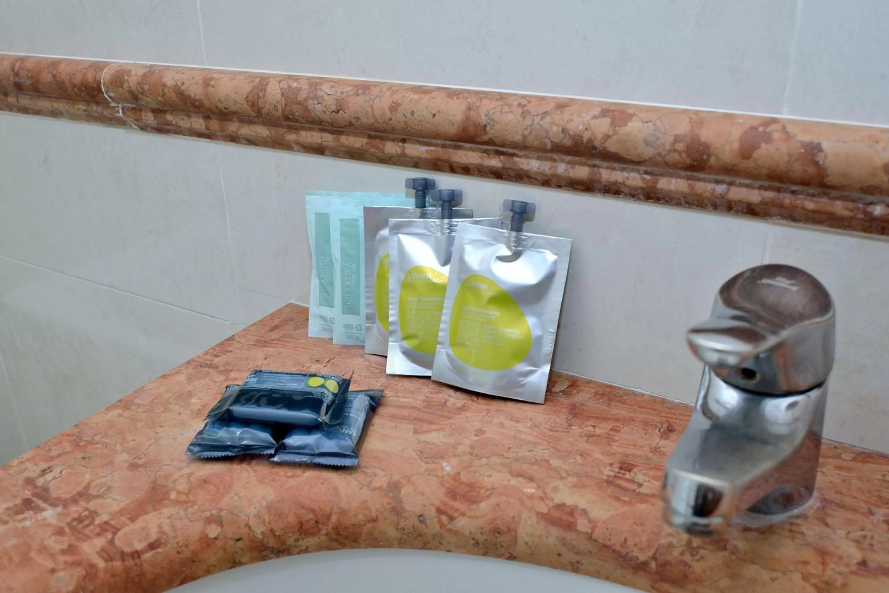 Bathroom in Hotel Hiberia