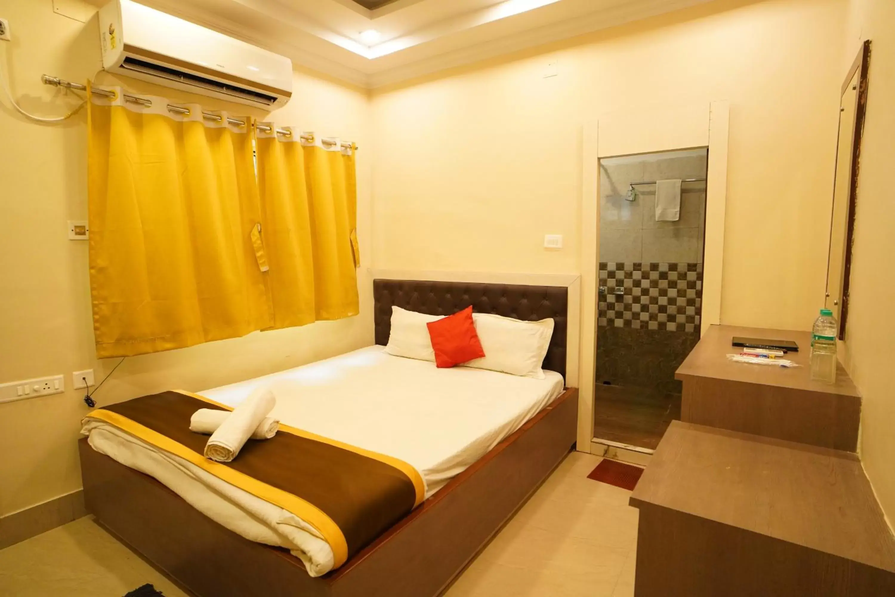 Deluxe Double Room in Royal Sea View Deluxe Double Room in Royal Sea View