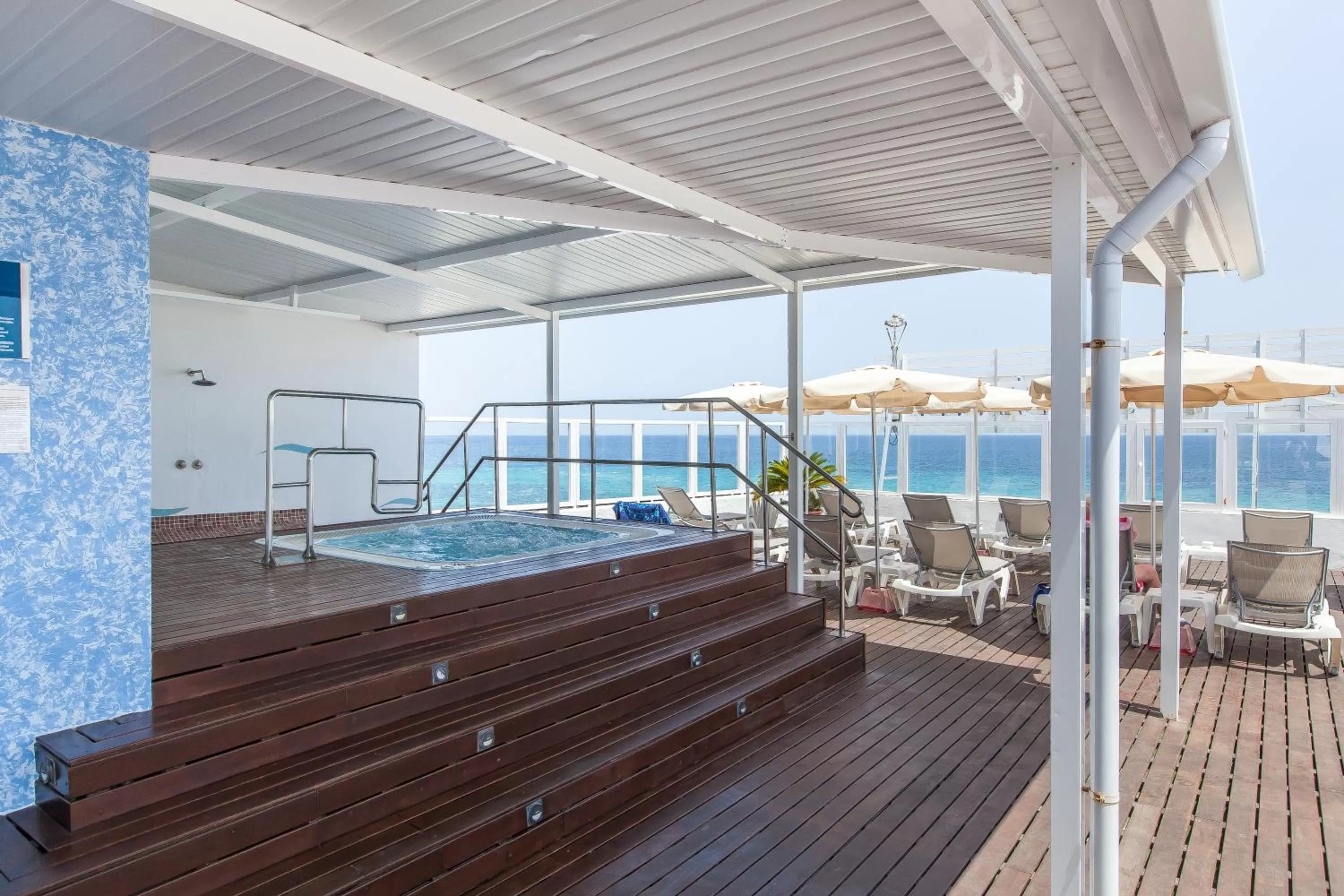 Hot Tub in Hotel Voramar