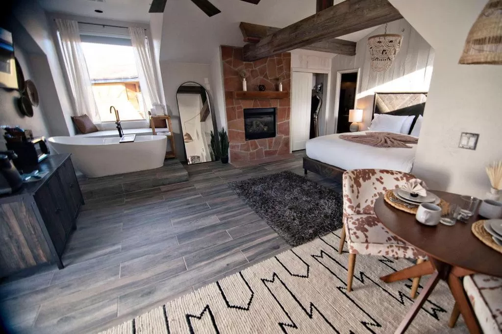 The Inn at Thunder Mountain