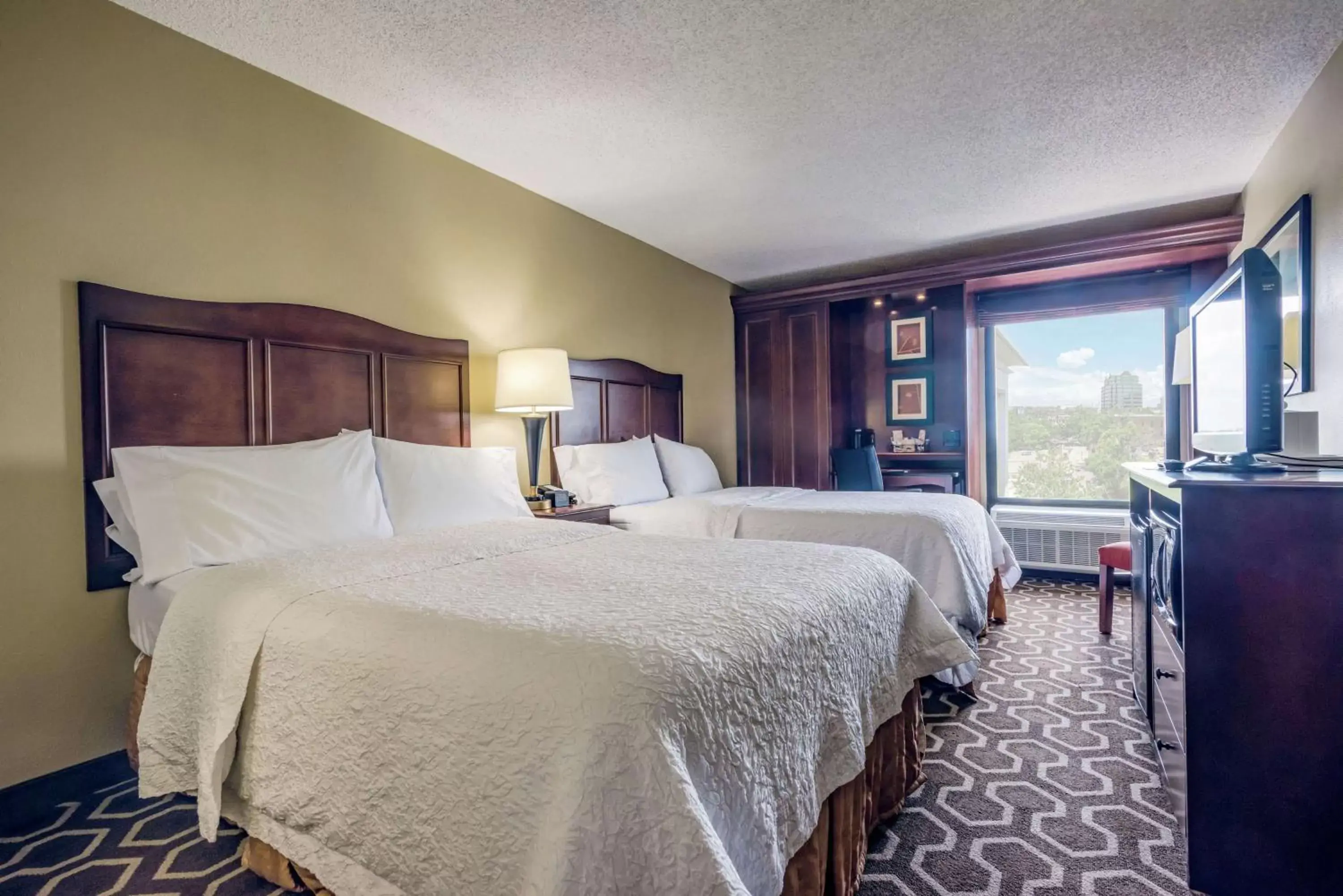 Double Room with Two Double Beds - Non-Smoking in Hampton Inn Tampa International Airport/Westshore Double Room with Two Double Beds - Non-Smoking in Hampton Inn Tampa International Airport/Westshore