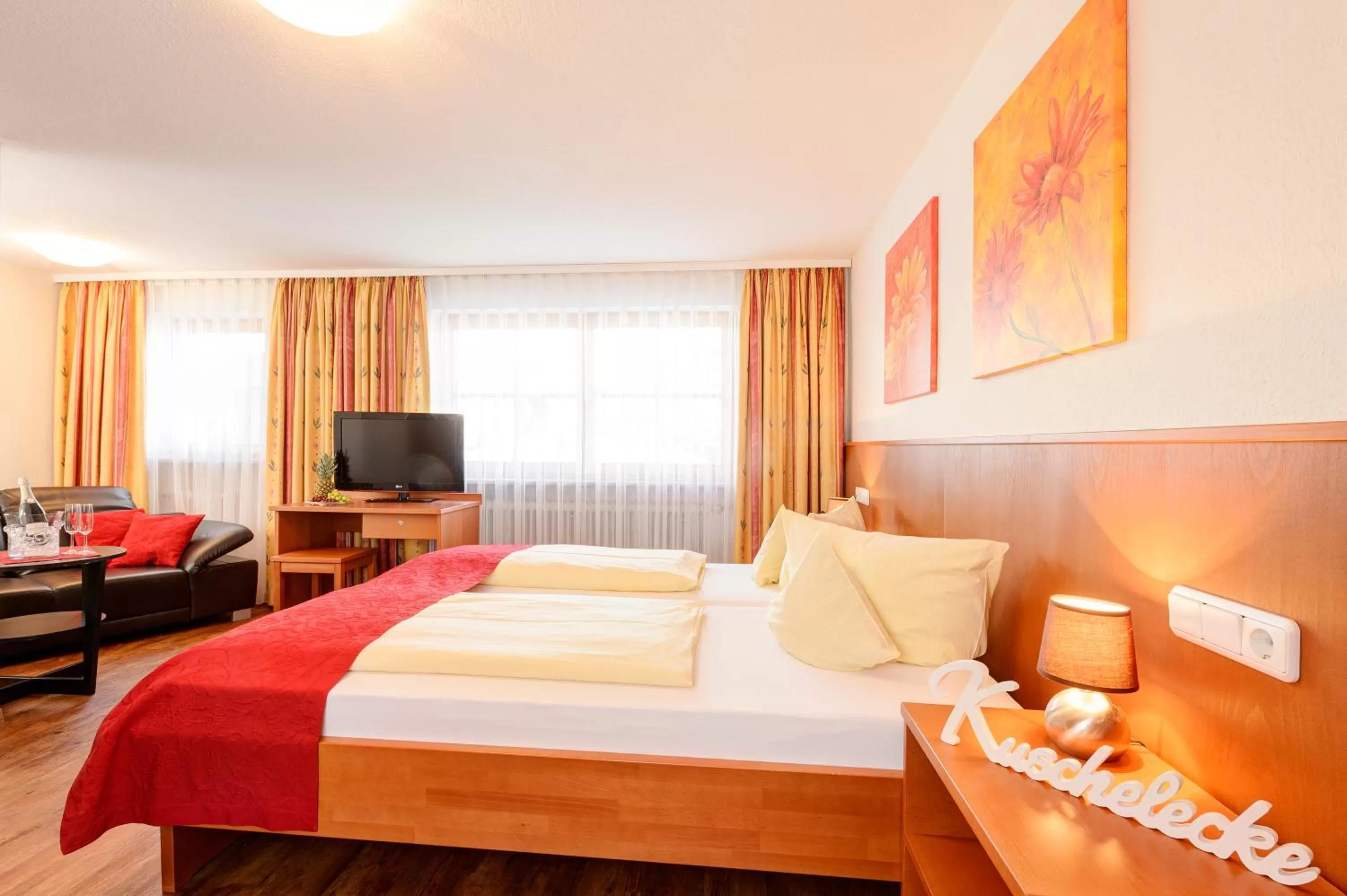 Bed, Room Photo in Familien- und Wellnesshotel "Viktoria"