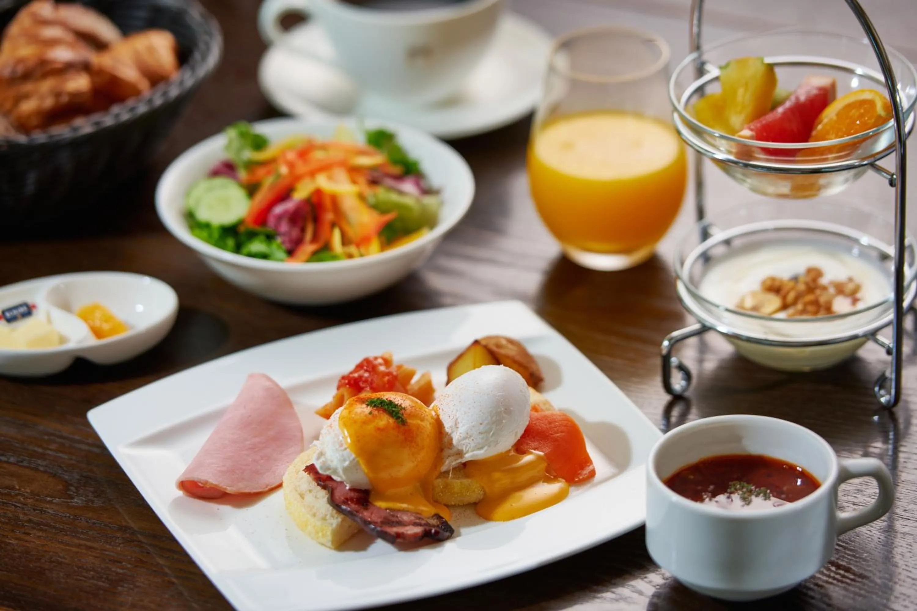 Breakfast in The Gate Hotel Kaminarimon by Hulic