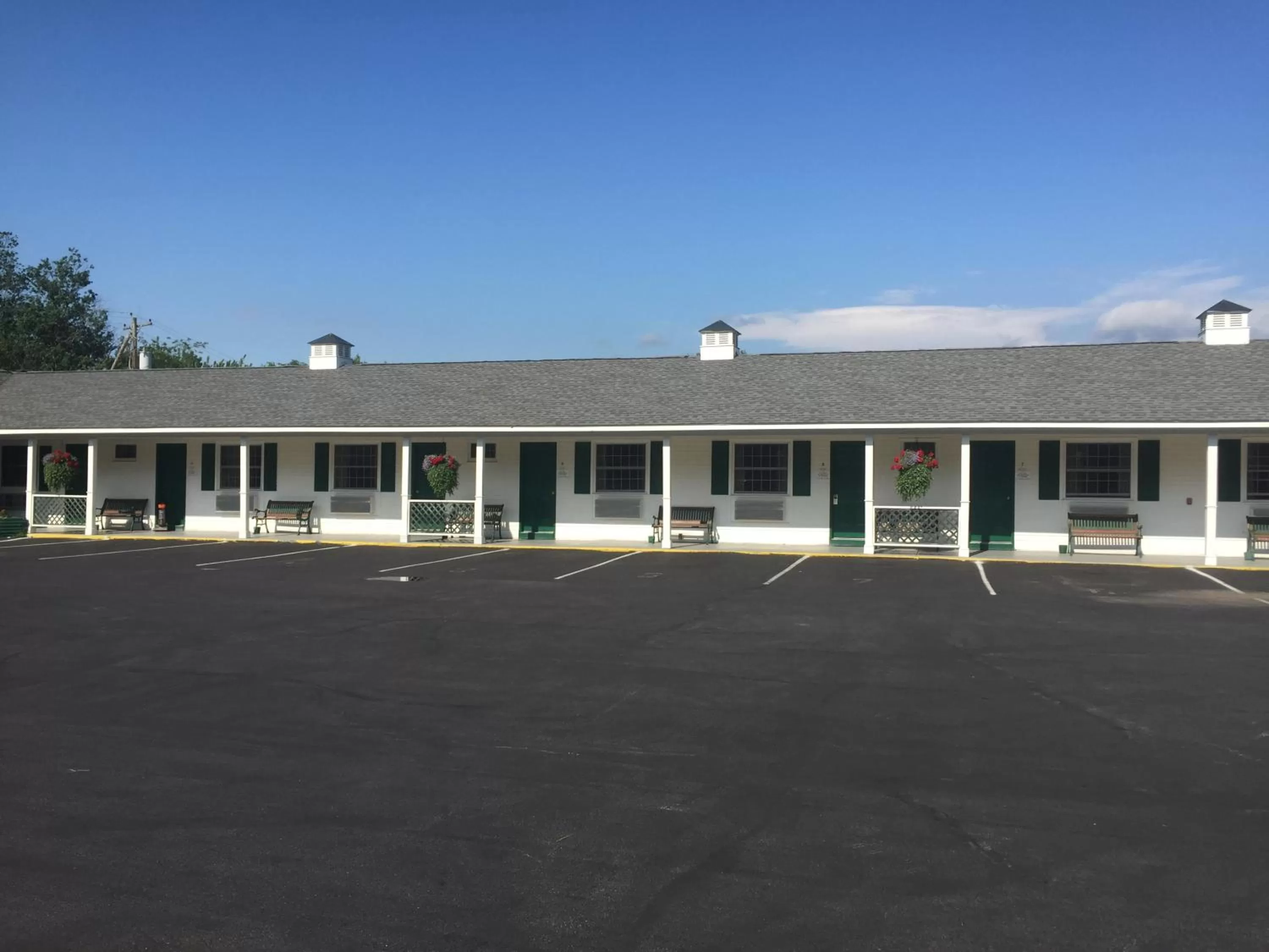 Property building in Briarcliff Motel