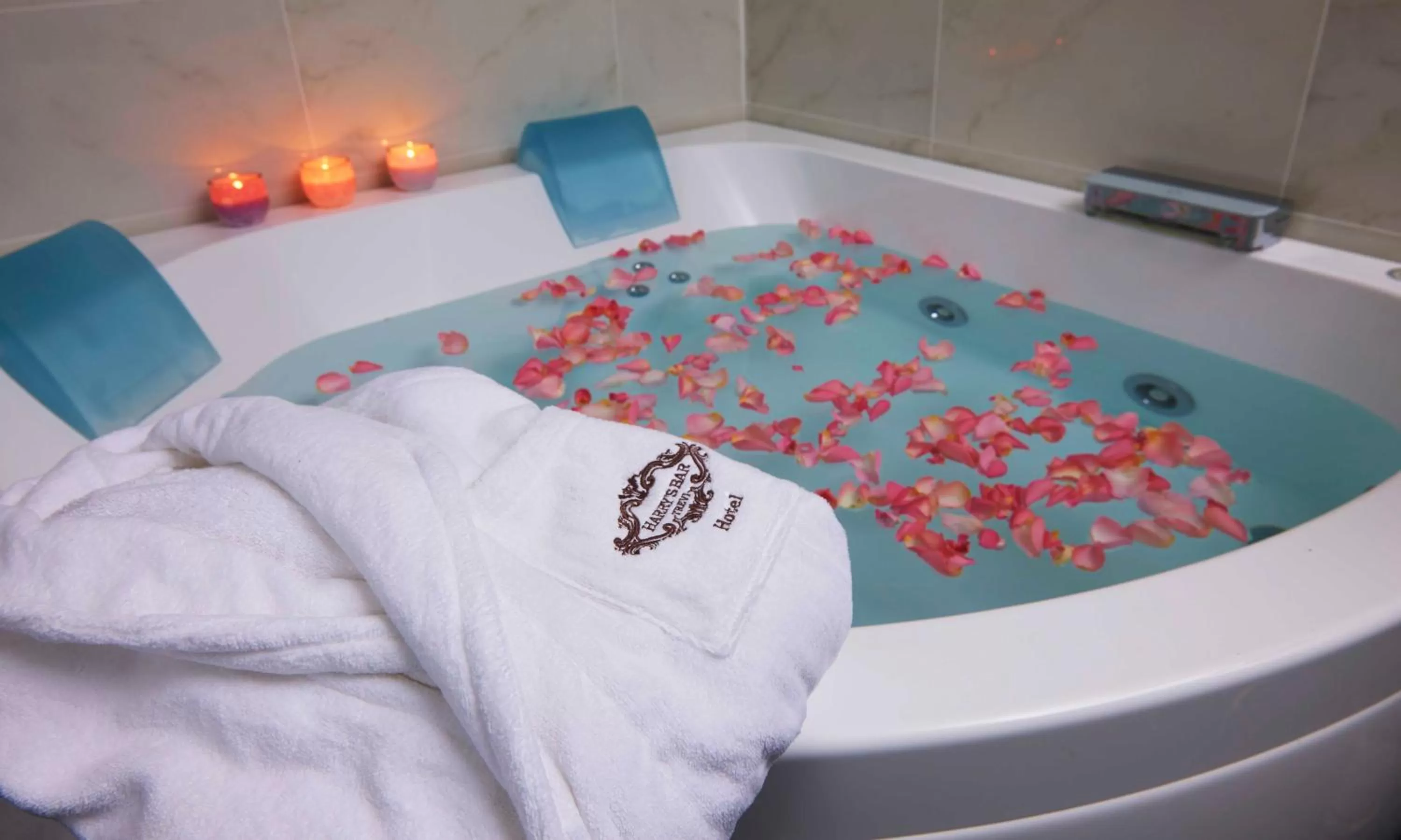 Bathroom in Harry's Bar Trevi Hotel & Restaurant