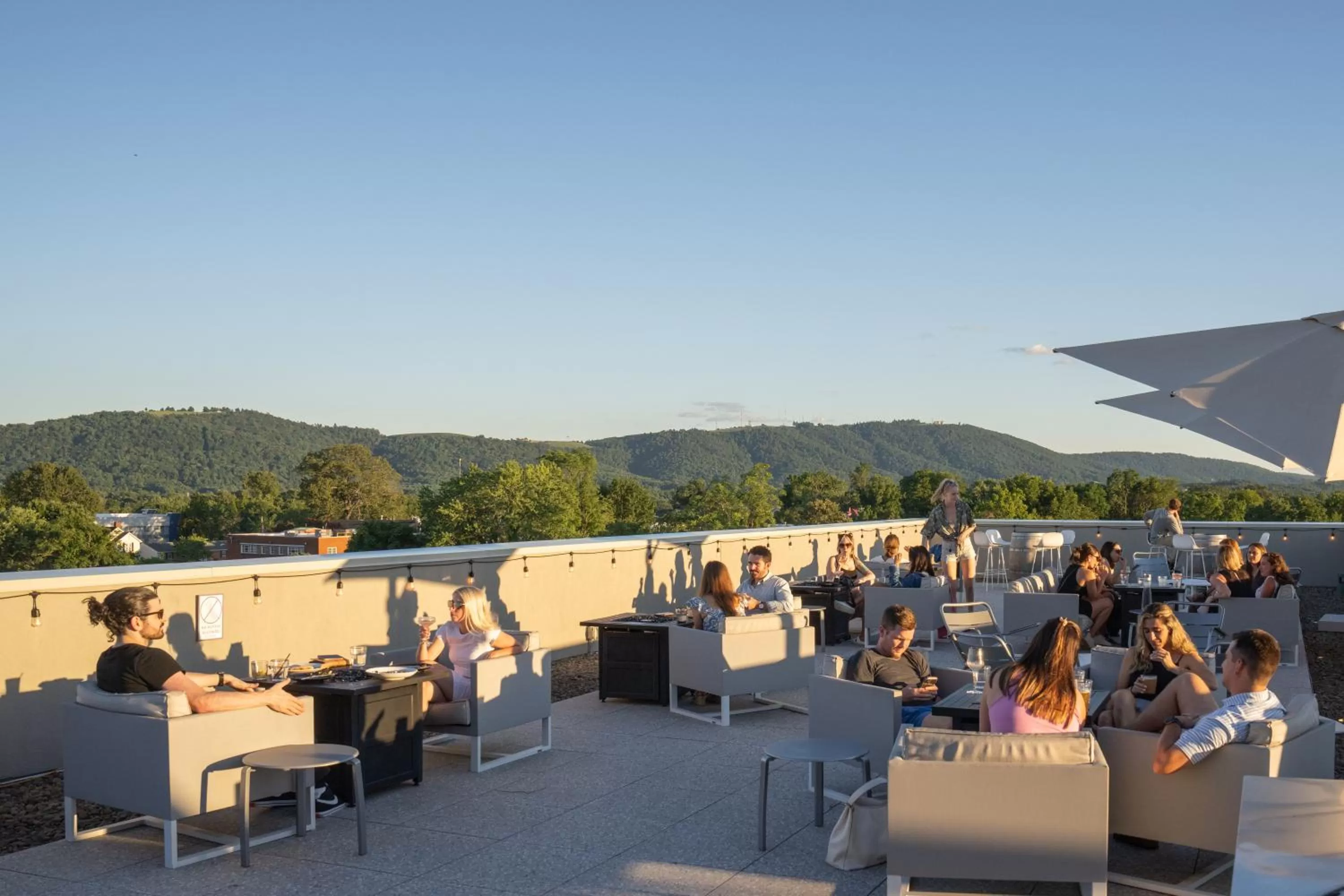 Lounge or bar in The Doyle Hotel