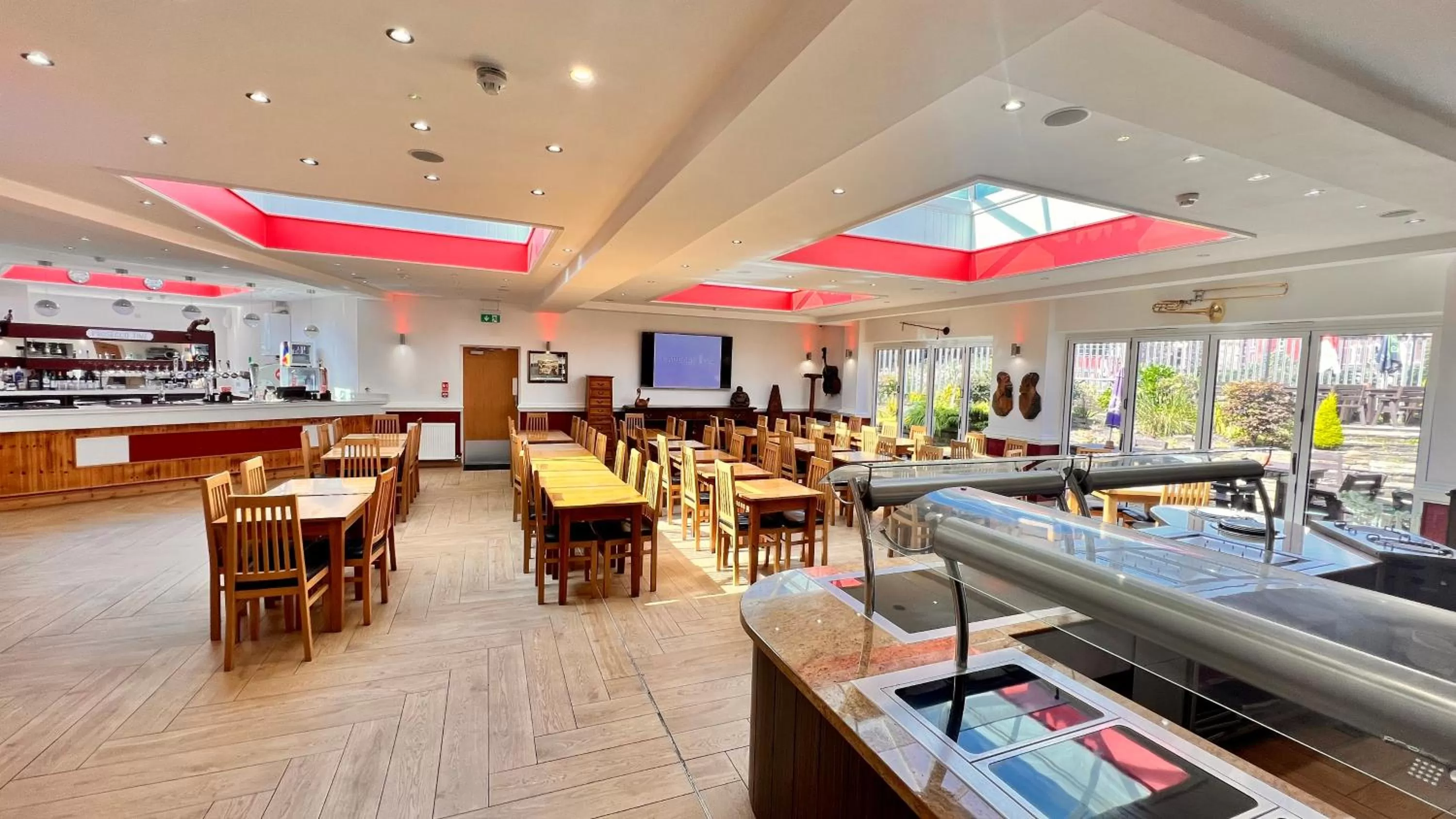 Restaurant/places to eat in The Cabbage Hall Hotel