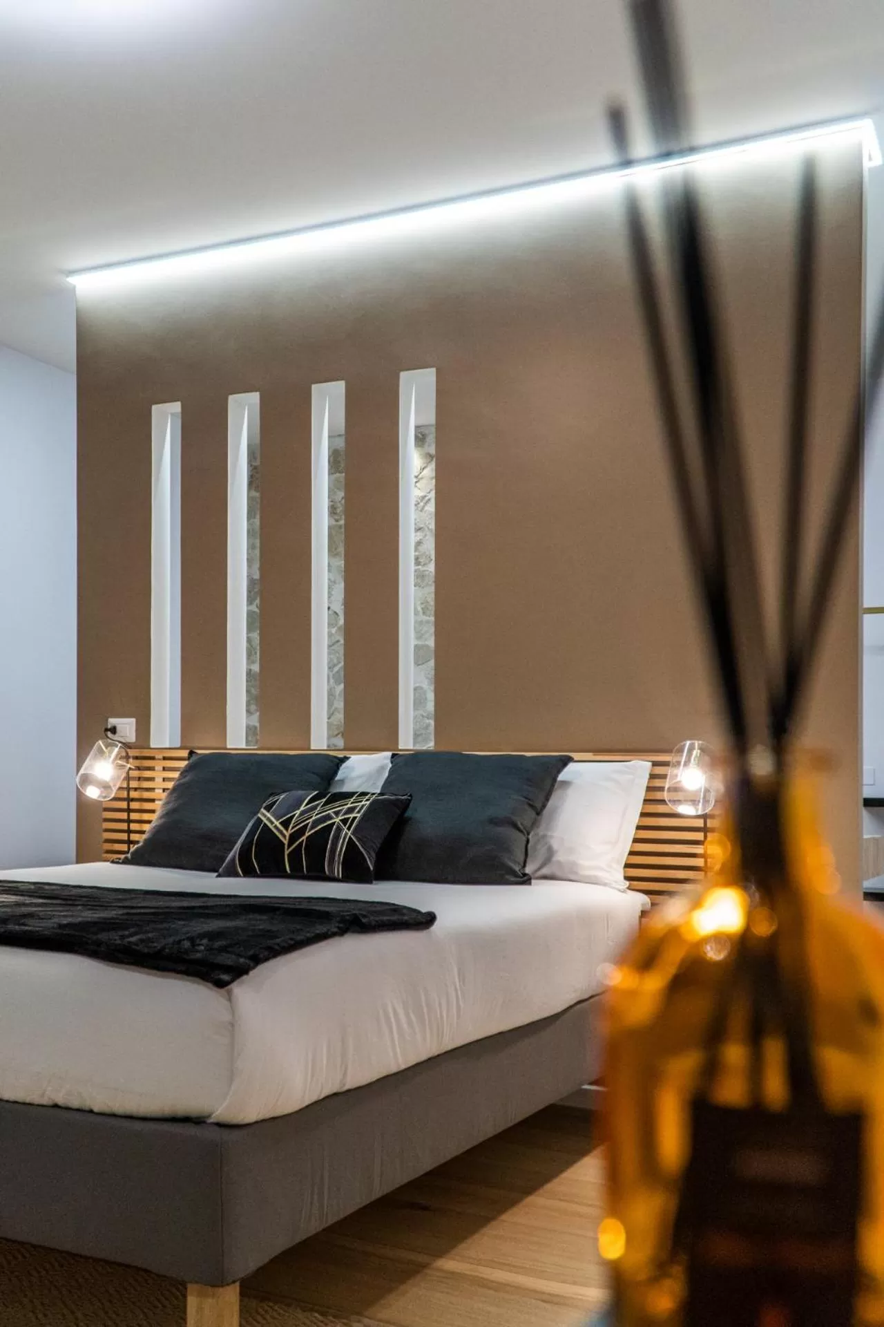 Bed in La Piazzetta Suite