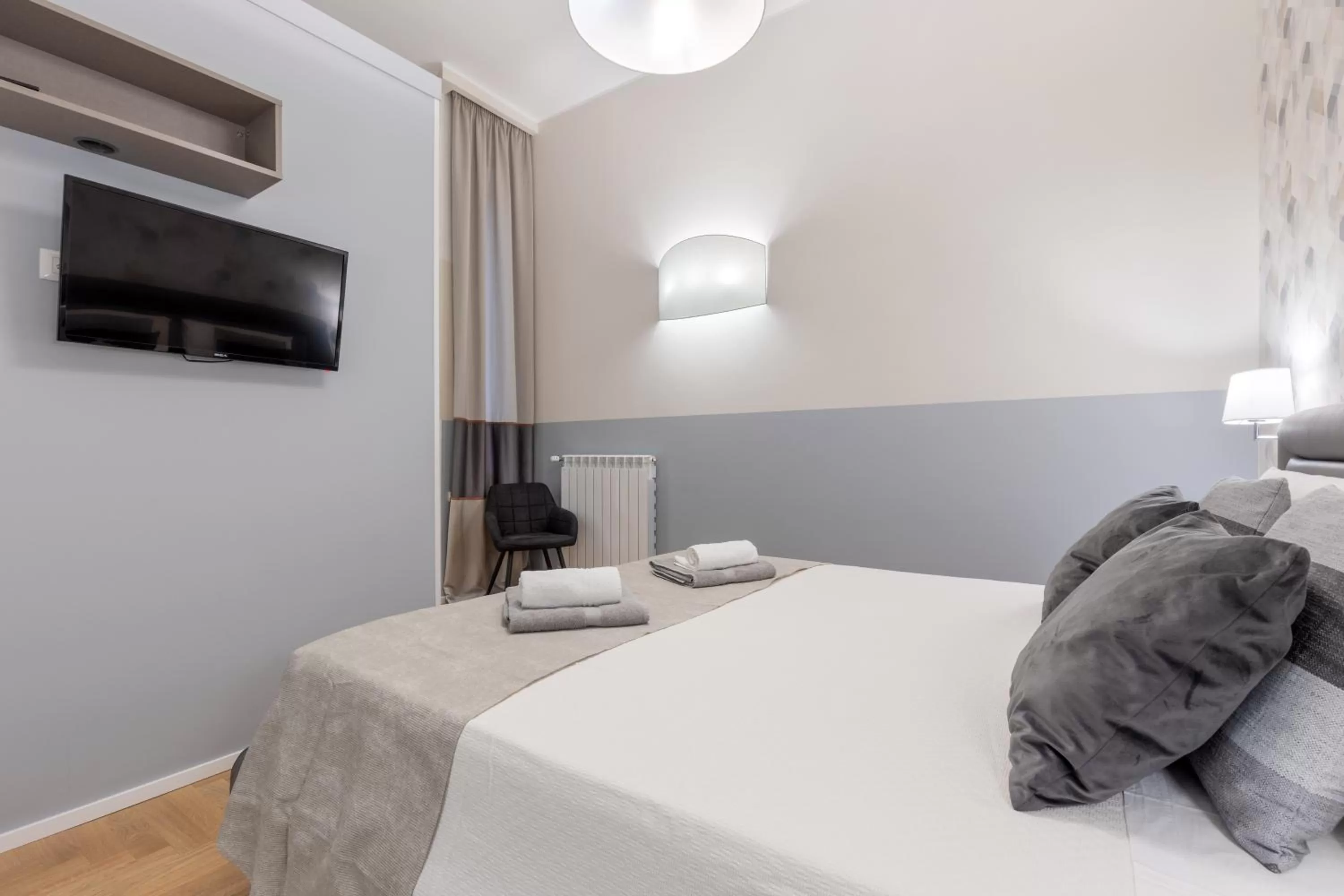 Bedroom, Bed in Suites Romae Rex