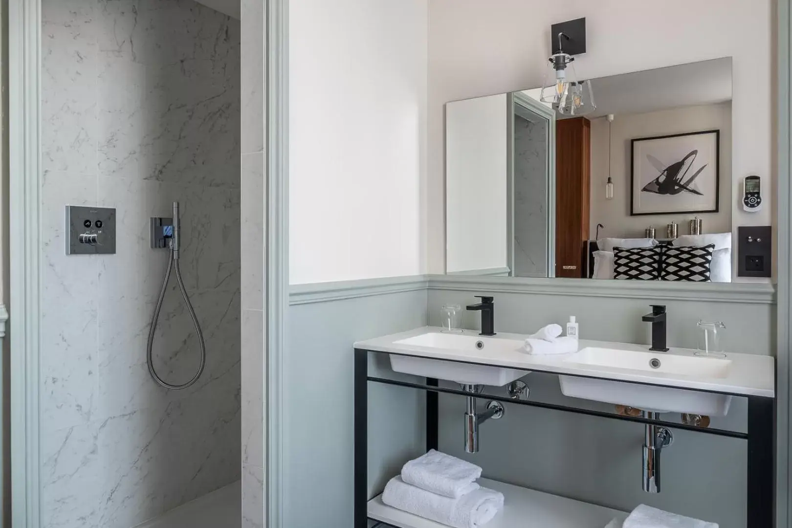 Executive Suite with Terrace and Jacuzzi in Le Boutique Hotel & Spa Executive Suite with Terrace and Jacuzzi in Le Boutique Hotel & Spa